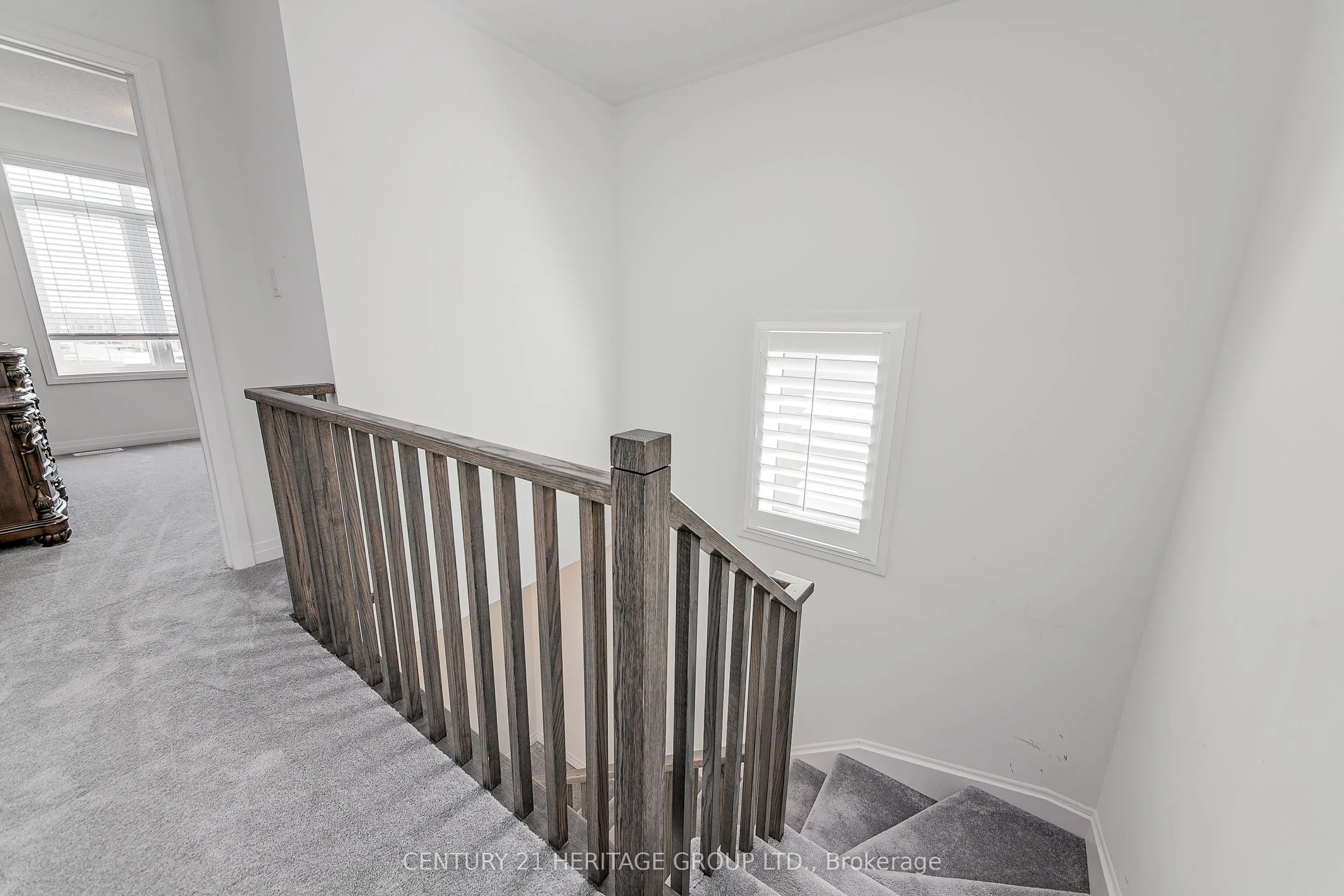 69 Kirkwood Way