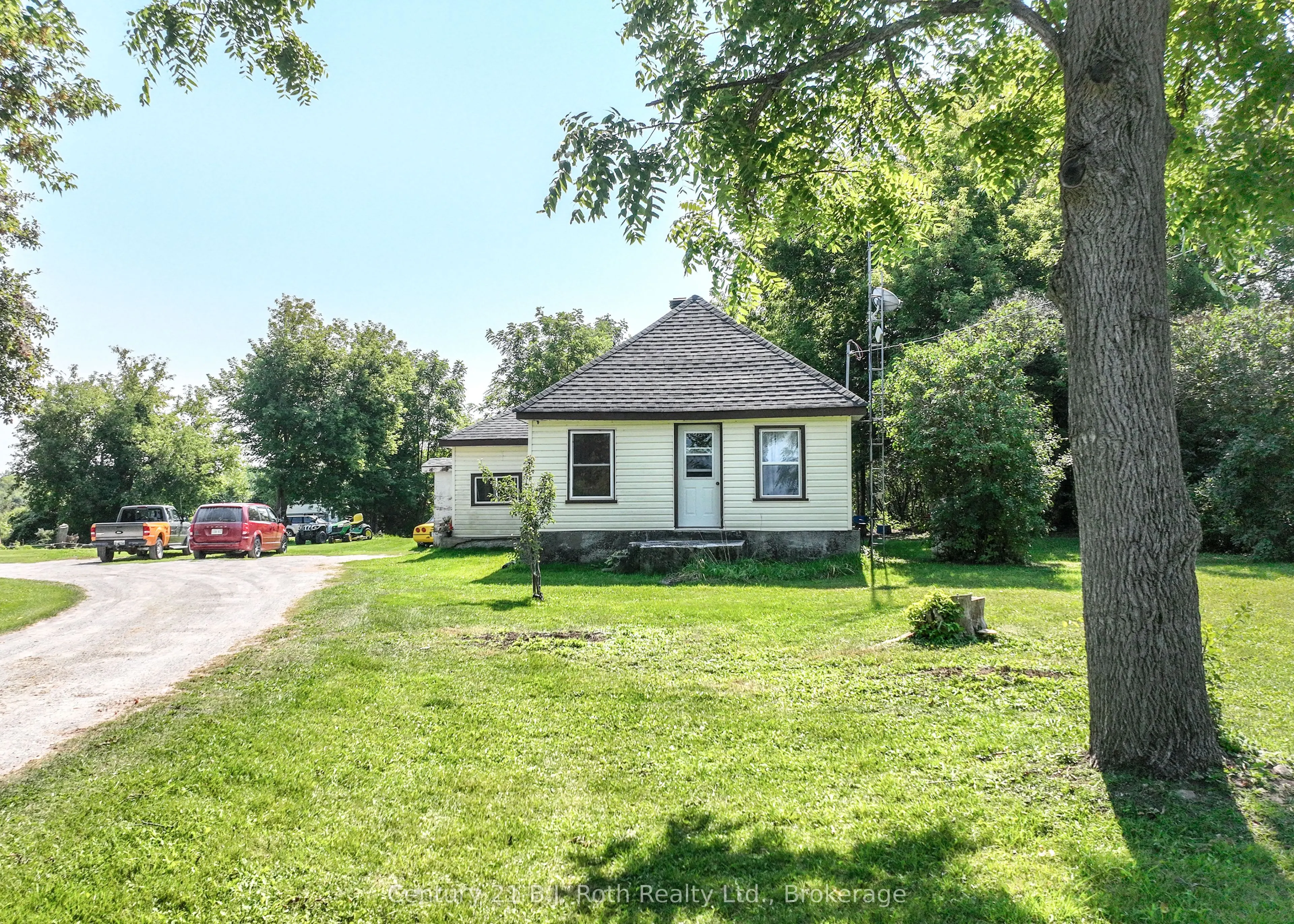 5135 SIDEROAD 25