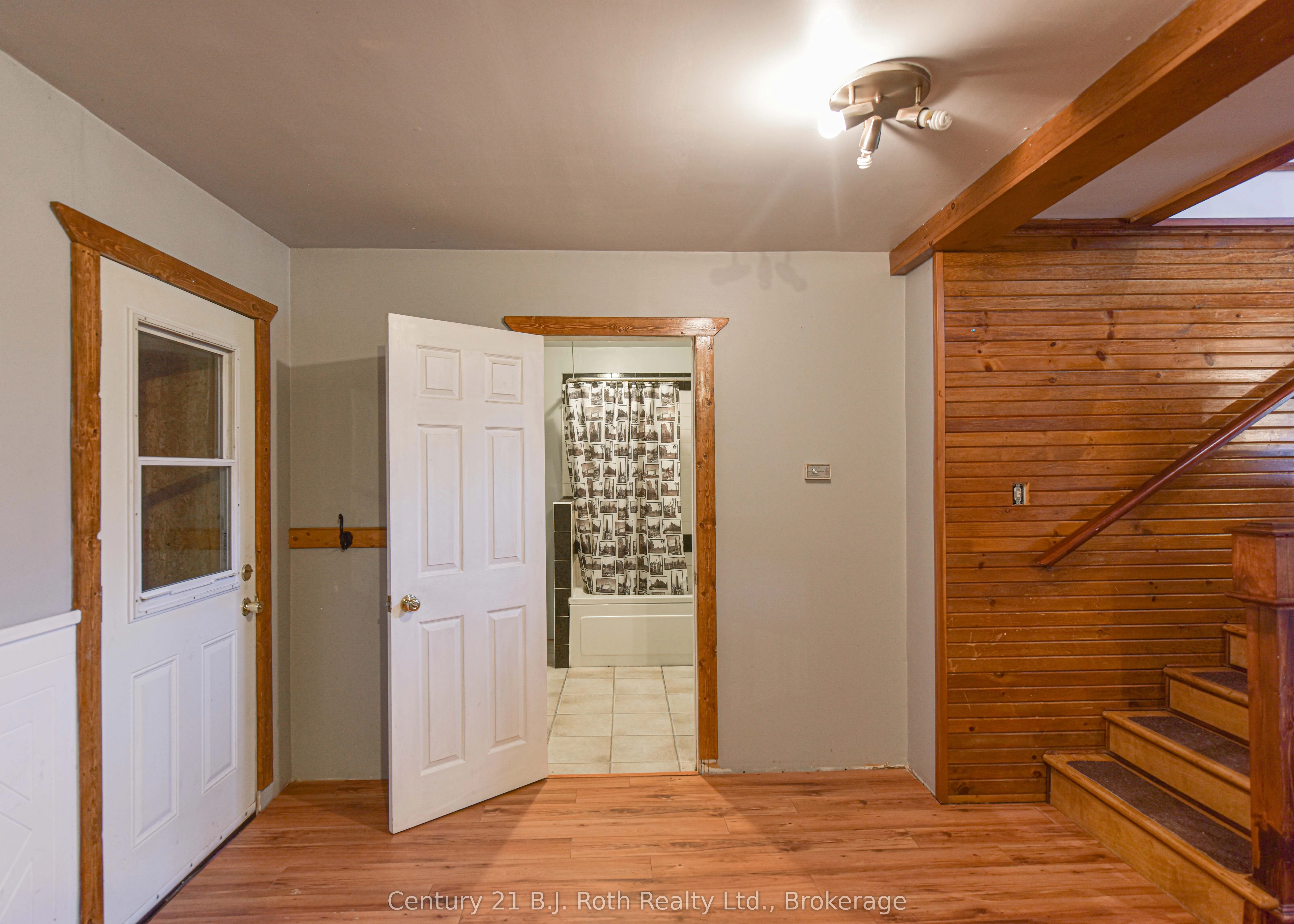 5135 SIDEROAD 25