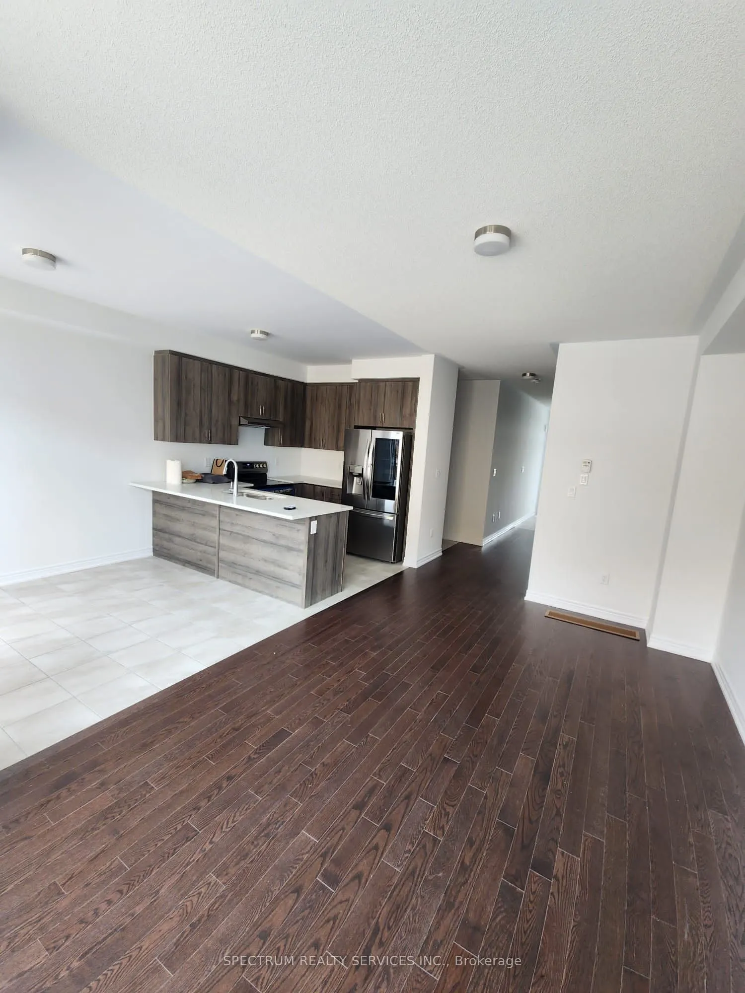 45 Milady Crescent