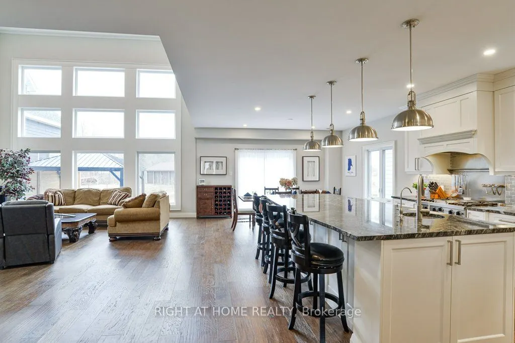 45 Rosy Beach Court E