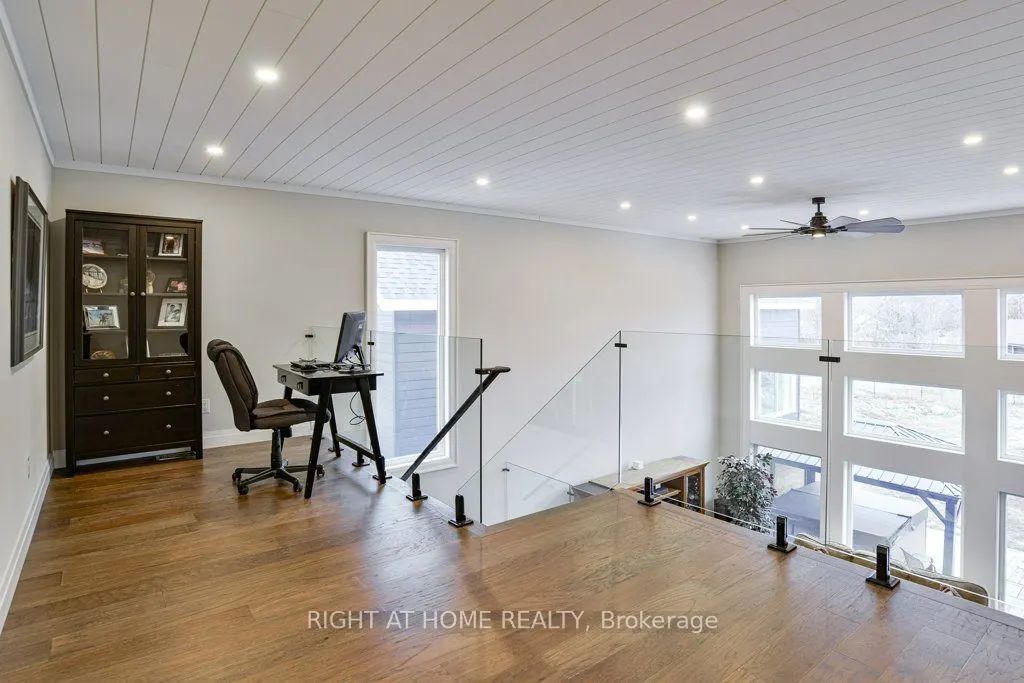 45 Rosy Beach Court E