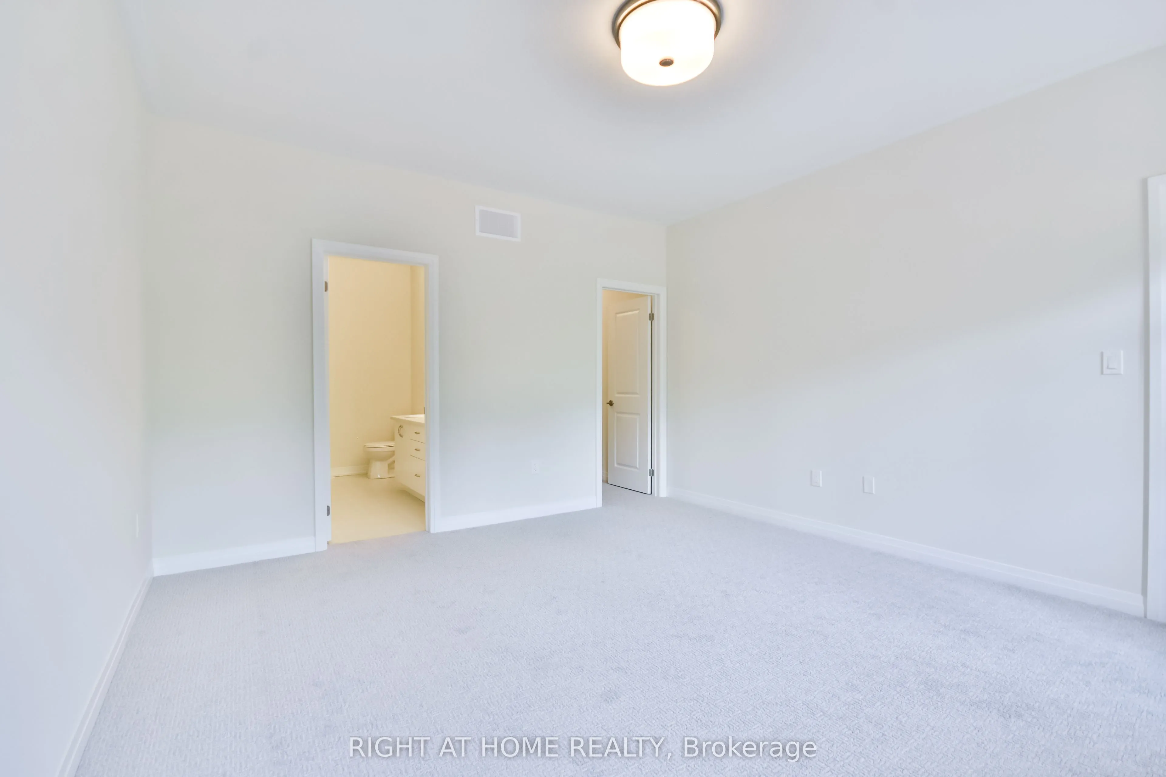 3056 Sandy Acrs Avenue