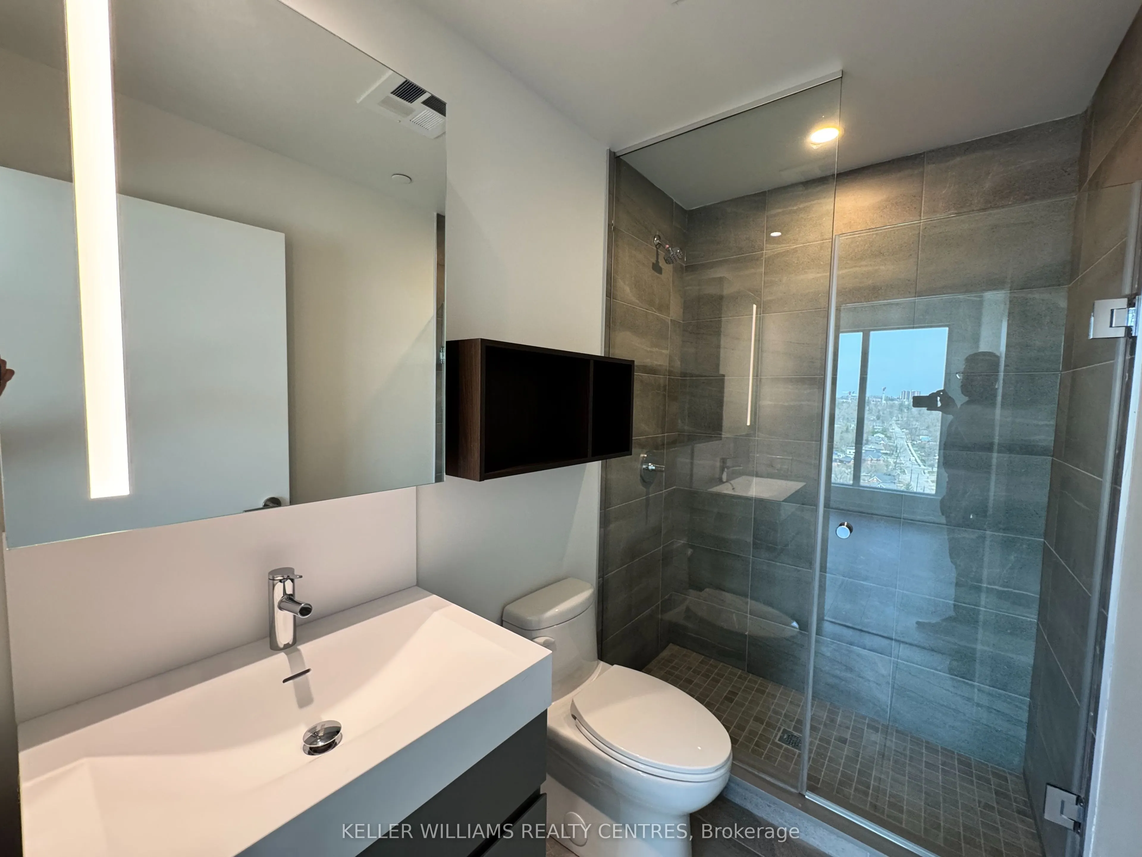 39 Mary Street, #1504