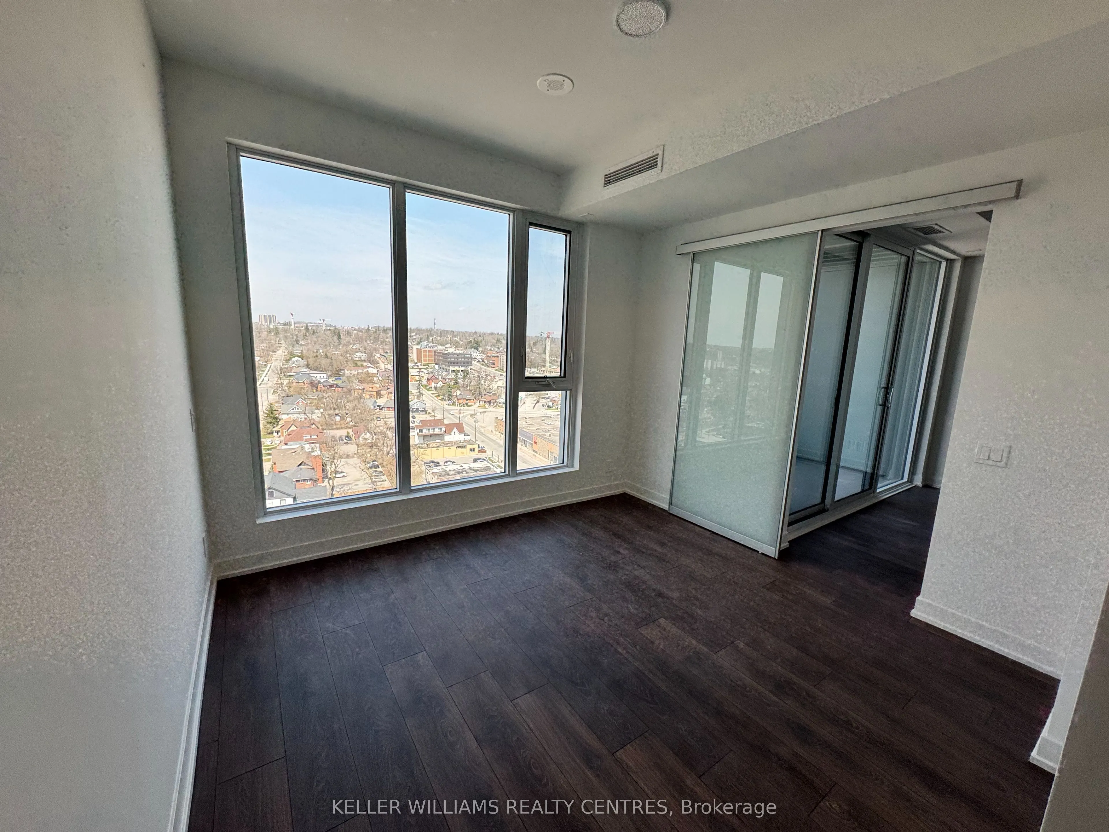 39 Mary Street, #1504