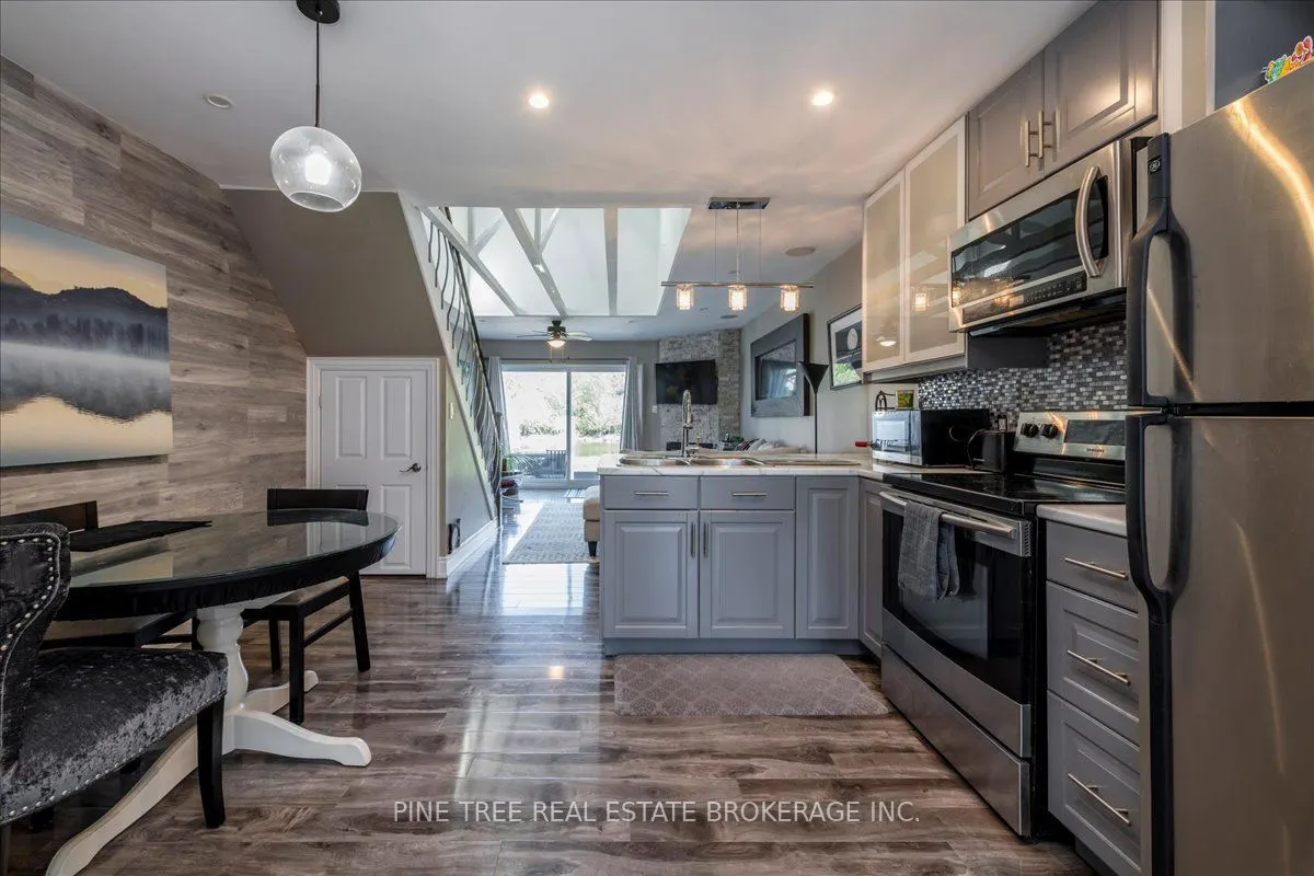 81 Laguna Parkway, #12