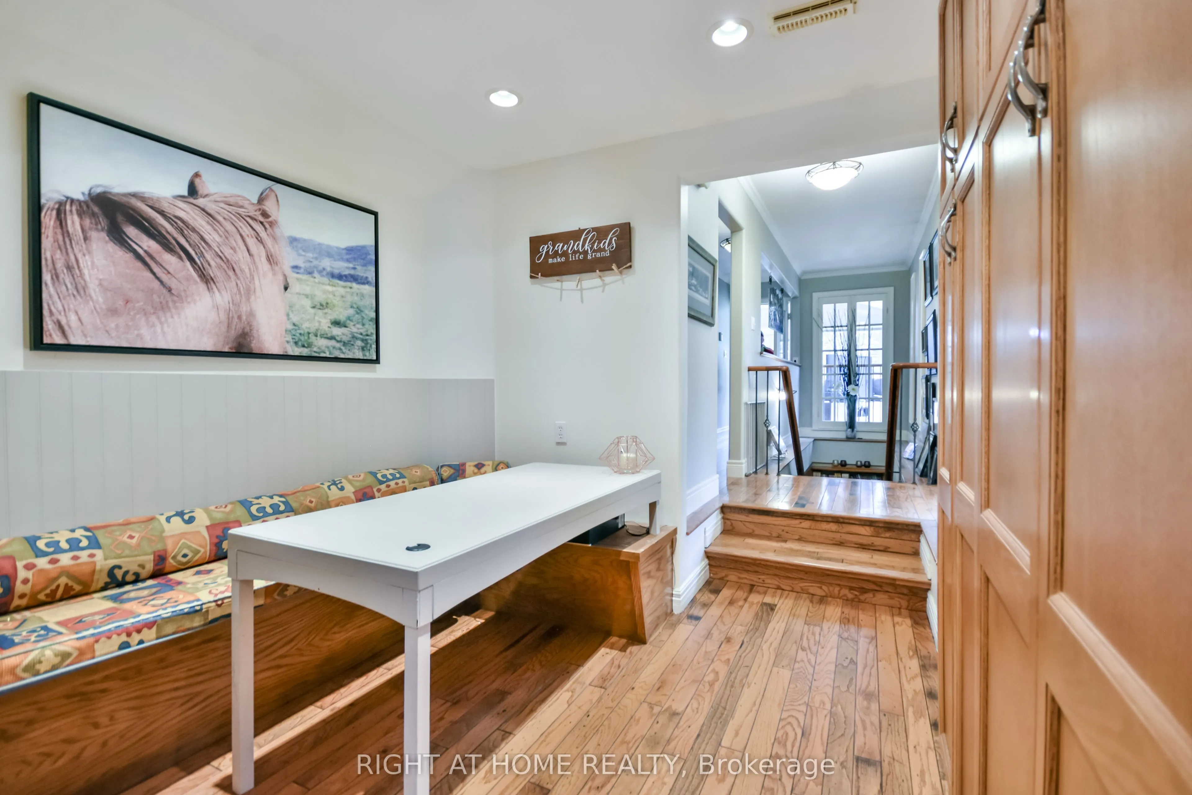 287 Edgehill Drive