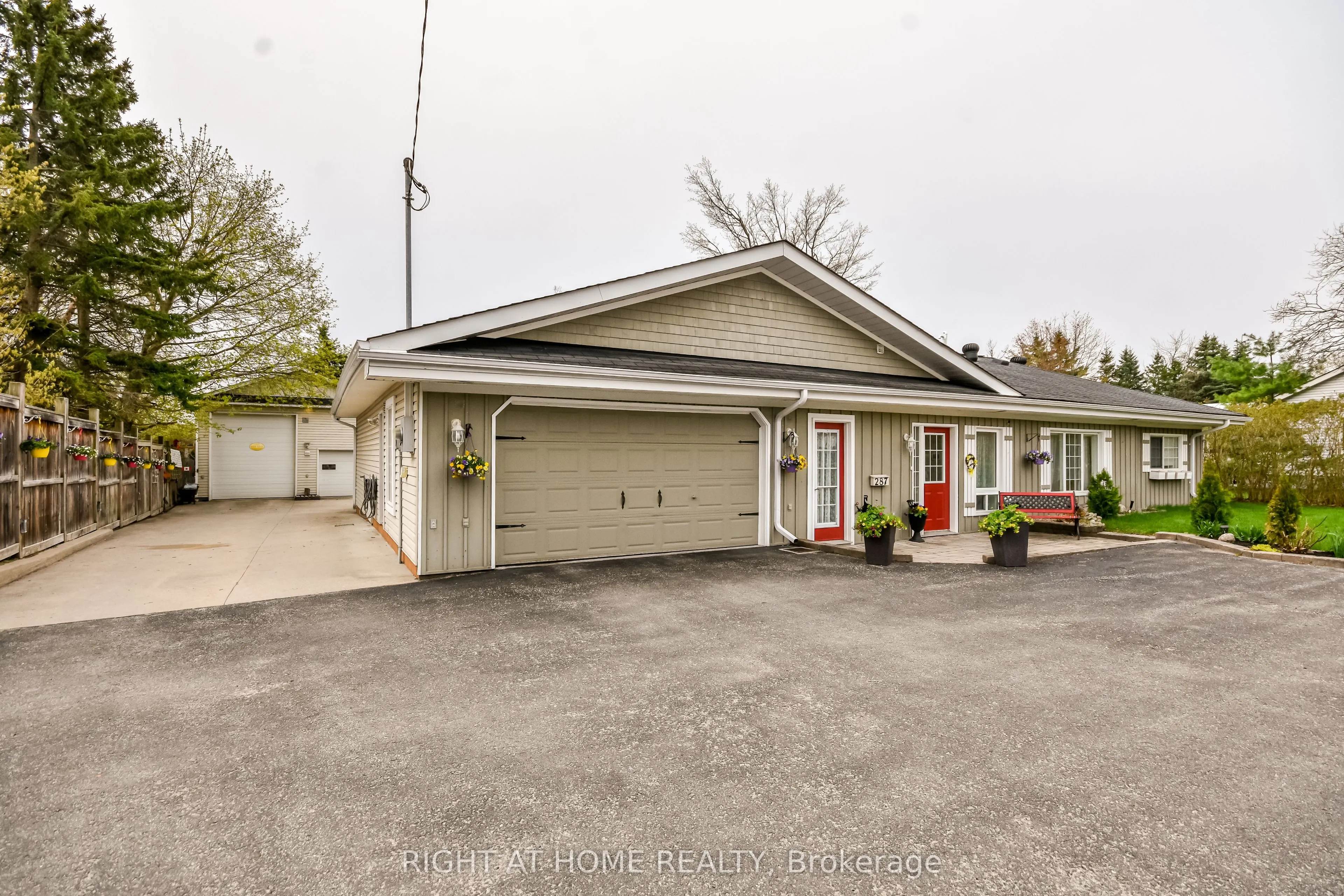287 Edgehill Drive