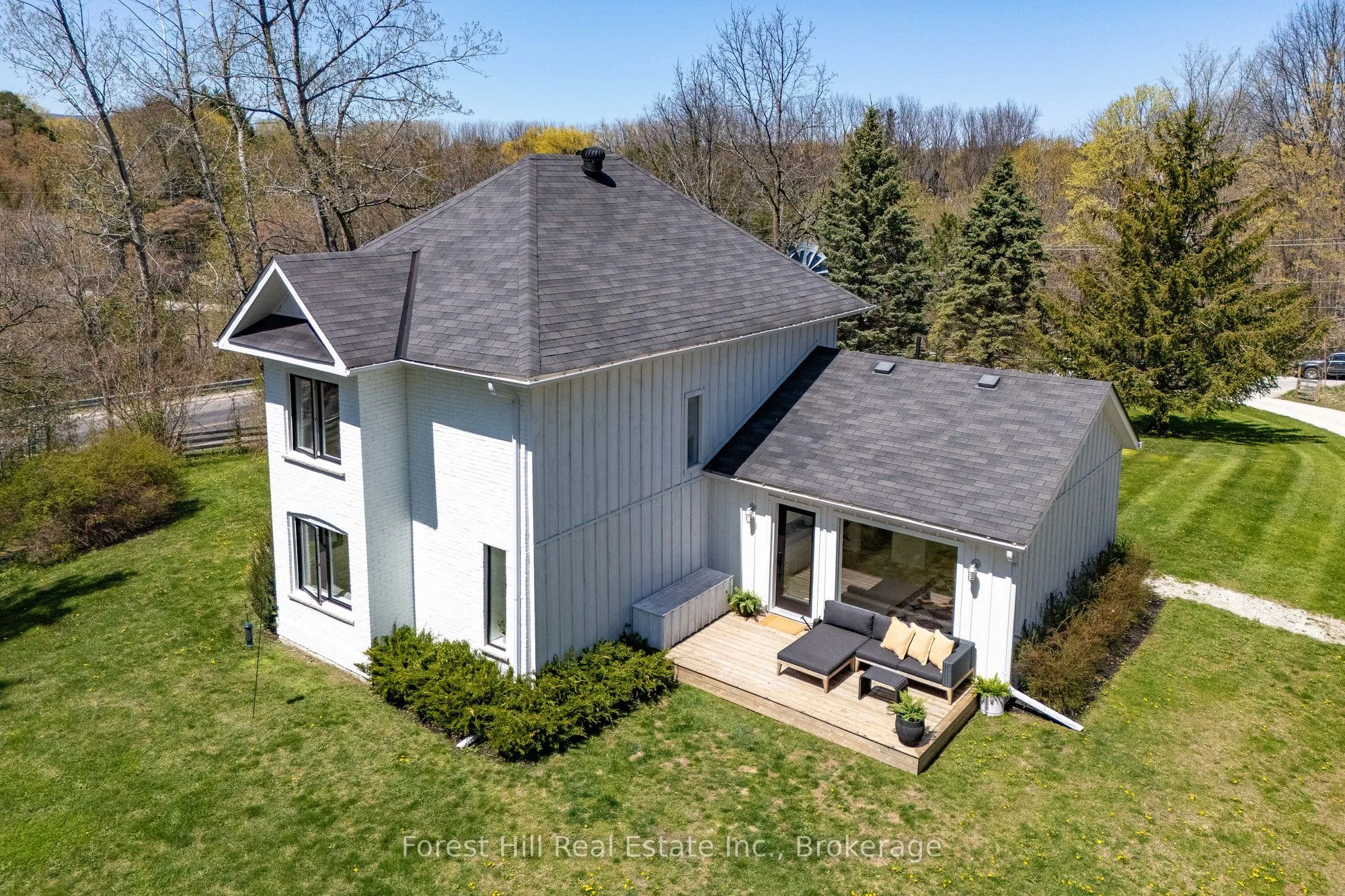 7599 36/37 Nottawasaga Side Road E
