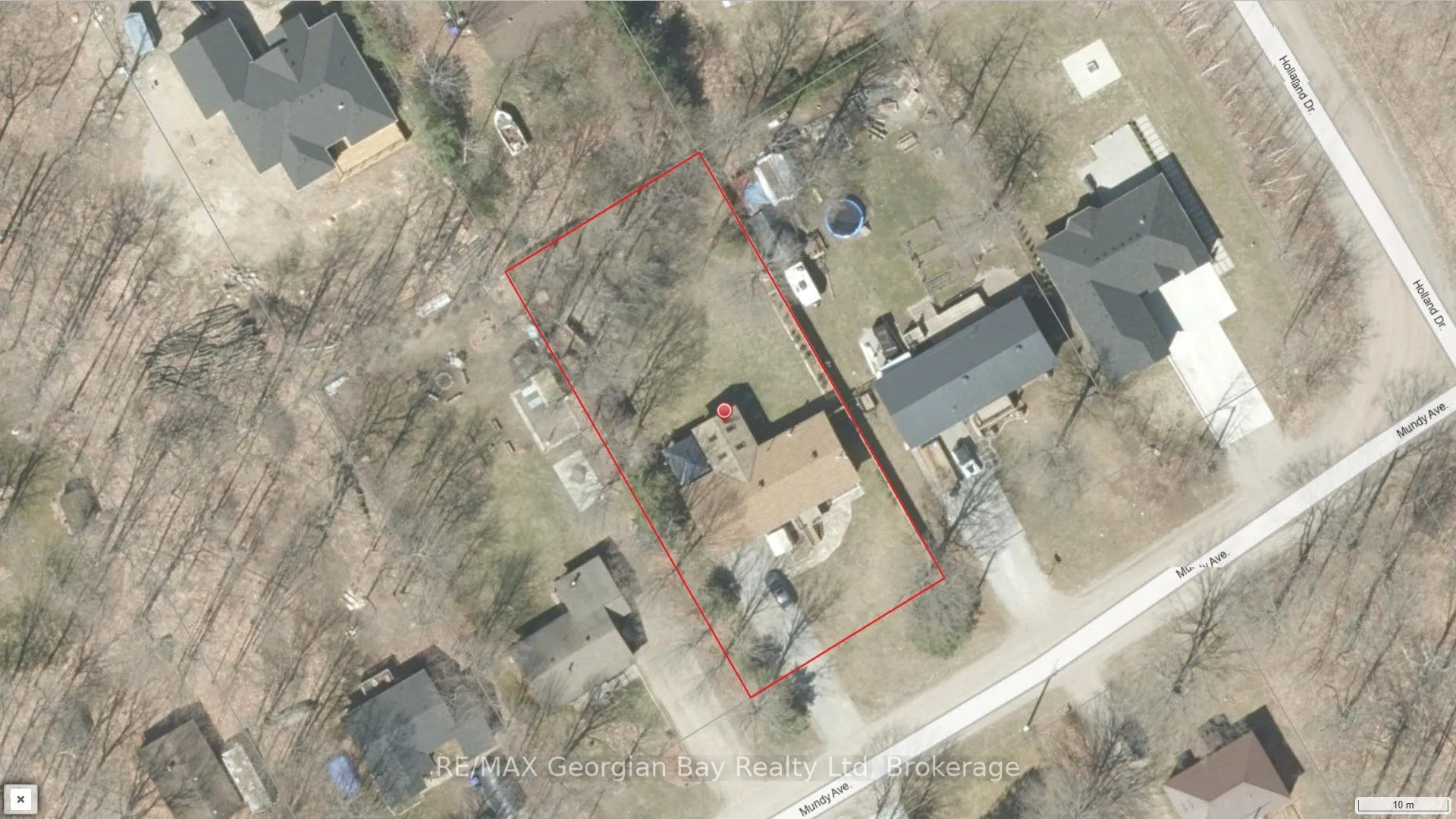 16 Mundy Avenue