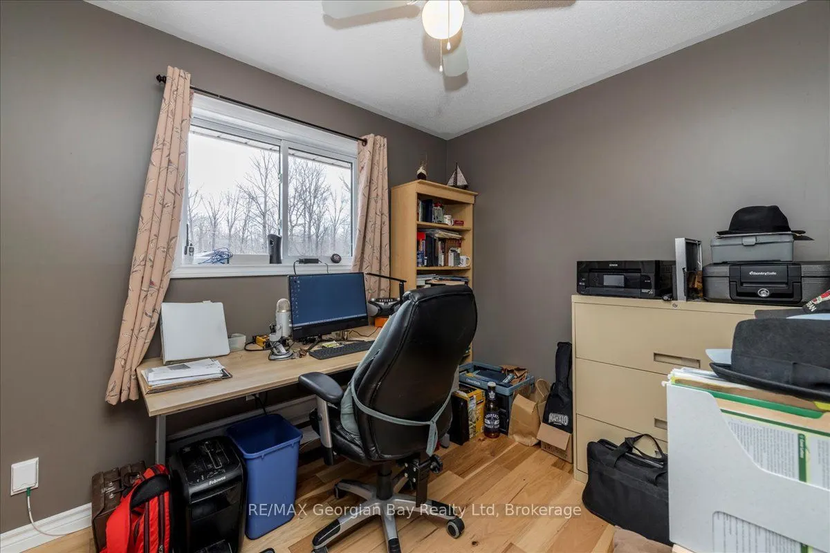 16 Mundy Avenue