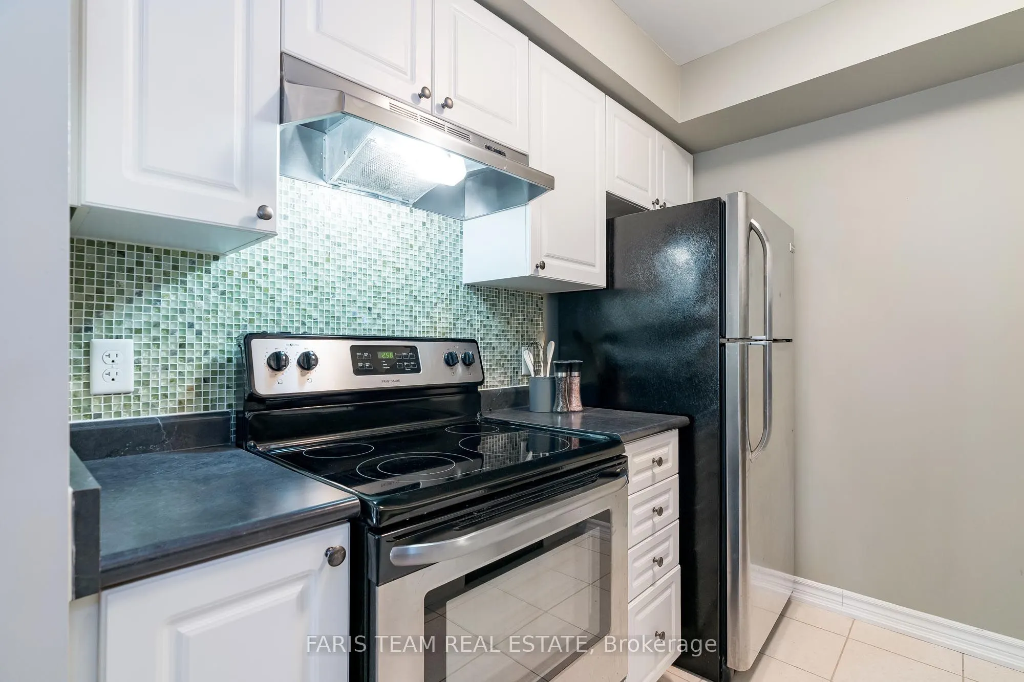 57 Ferndale Drive S #9