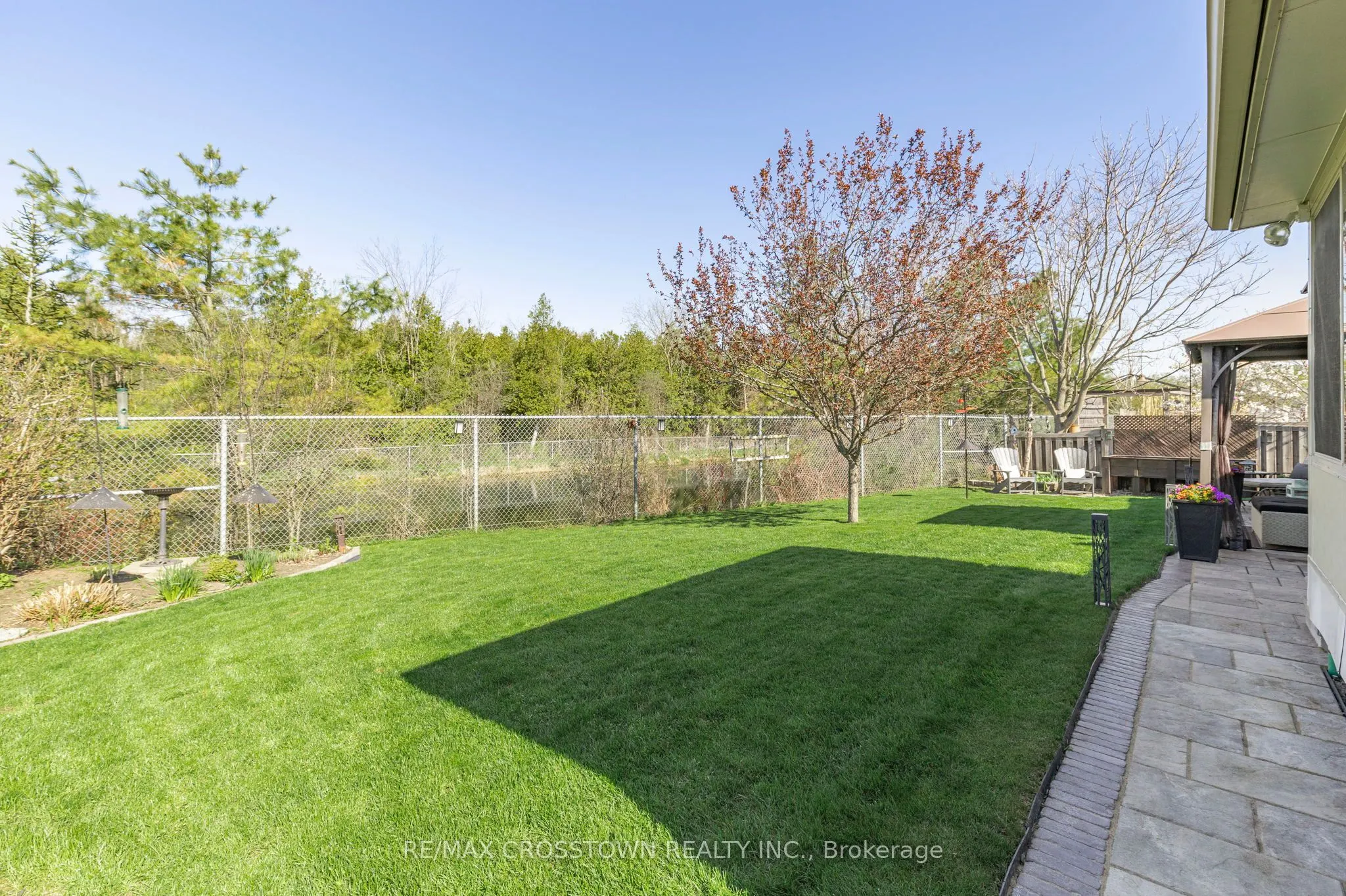 40 Country Lane