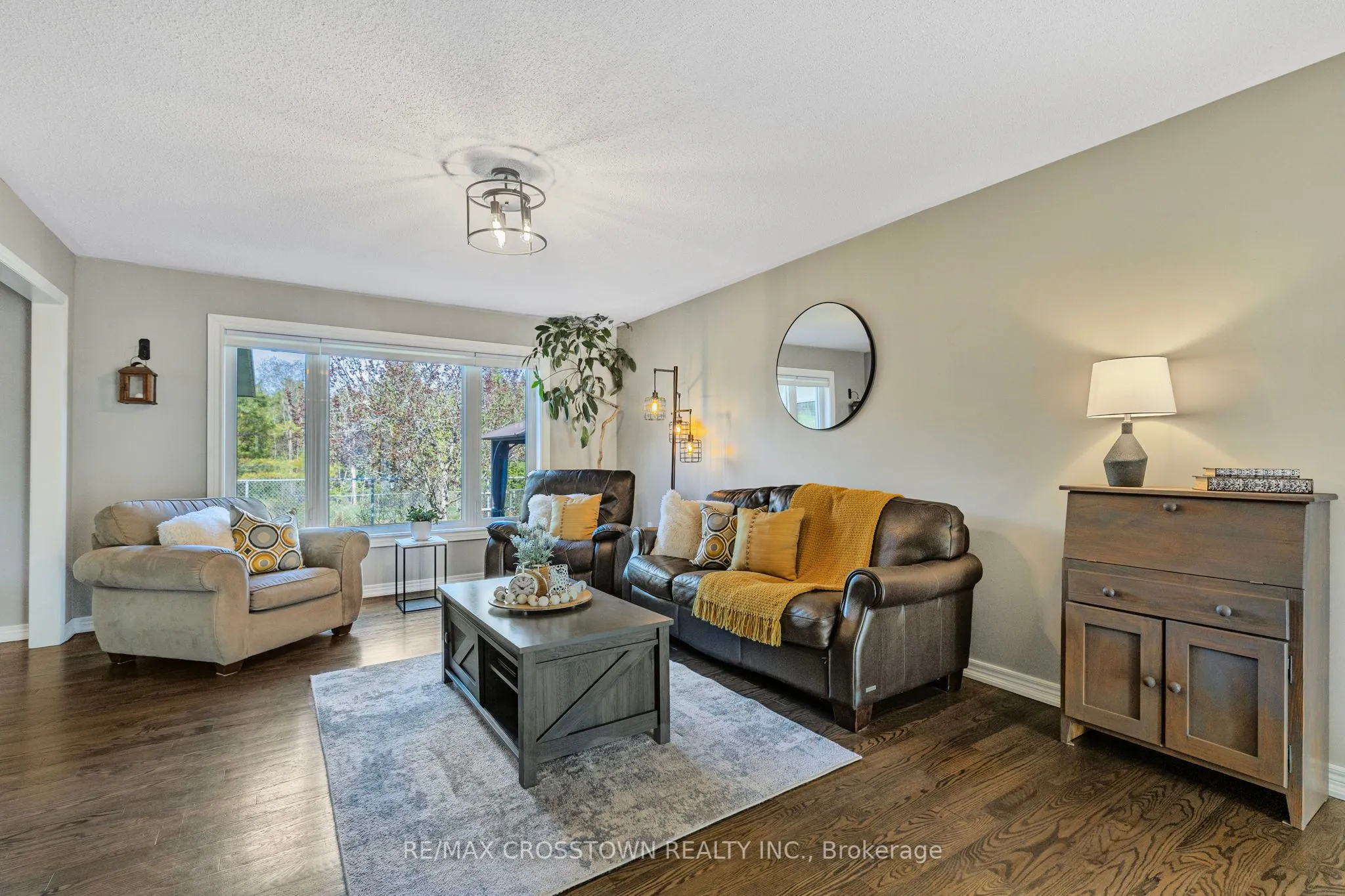 40 Country Lane