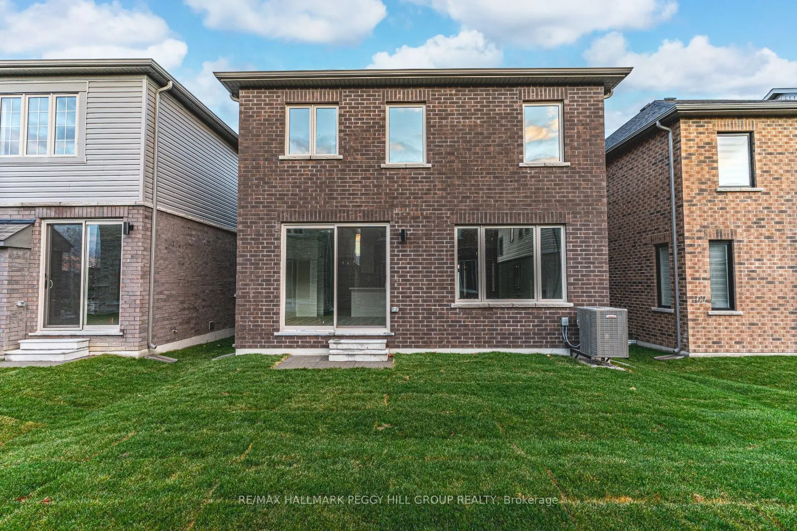 9 Amsterdam Drive