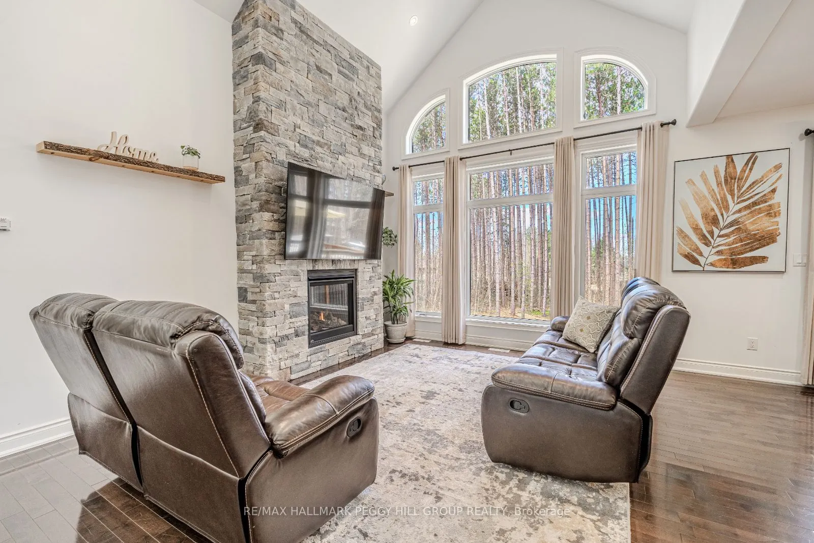 38 Windermere Circle