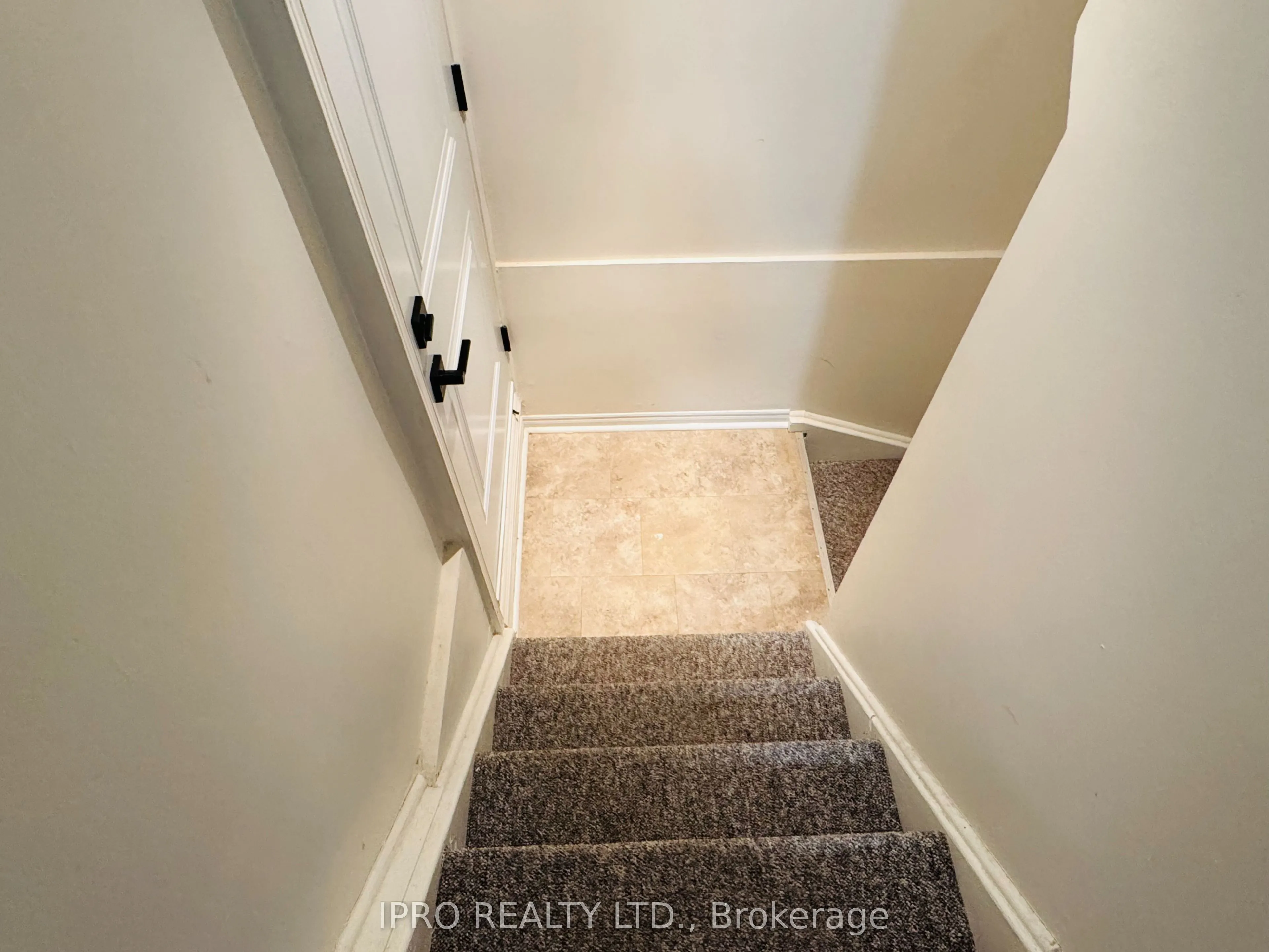 43 Delaney Crescent