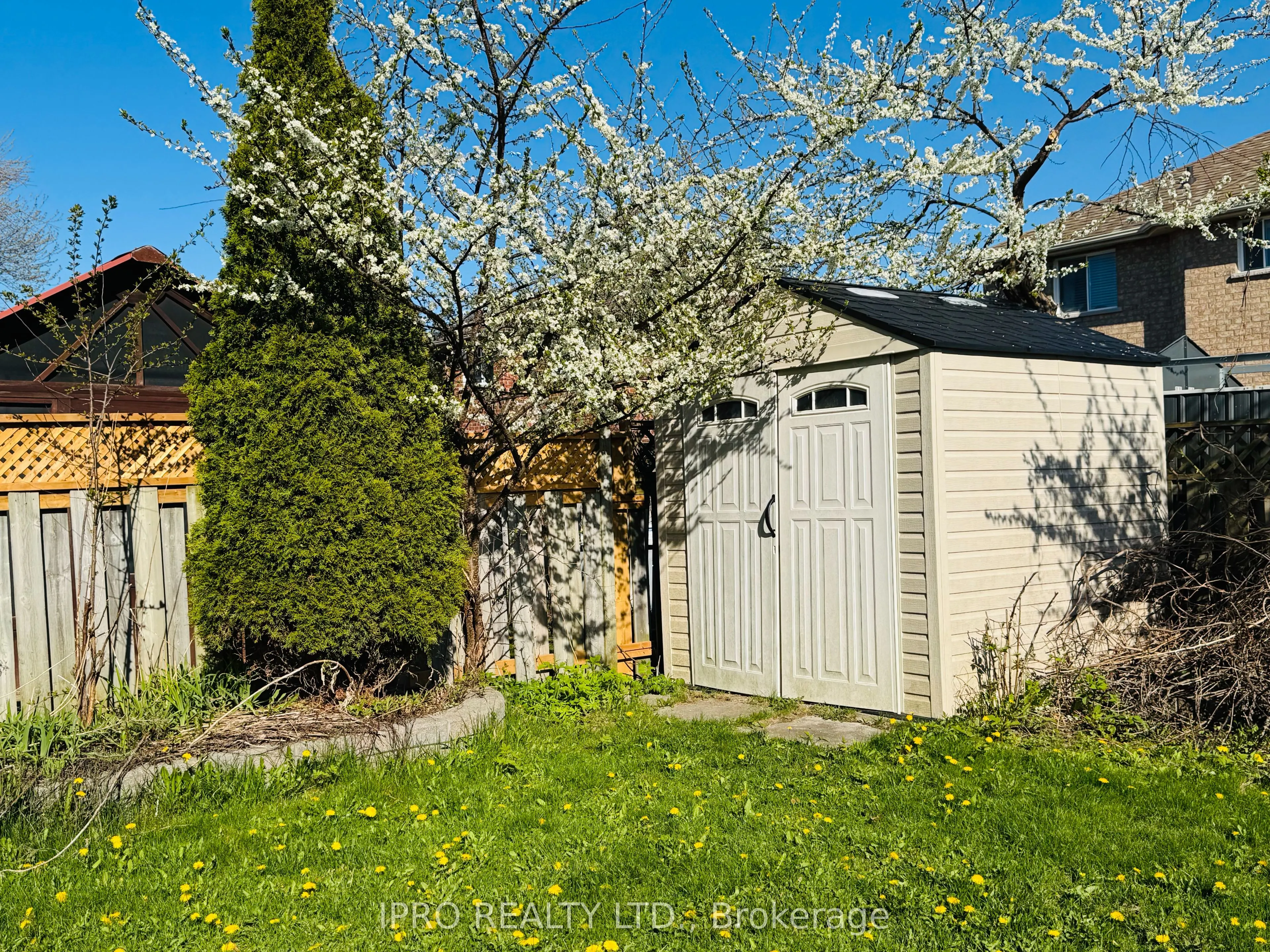 43 Delaney Crescent