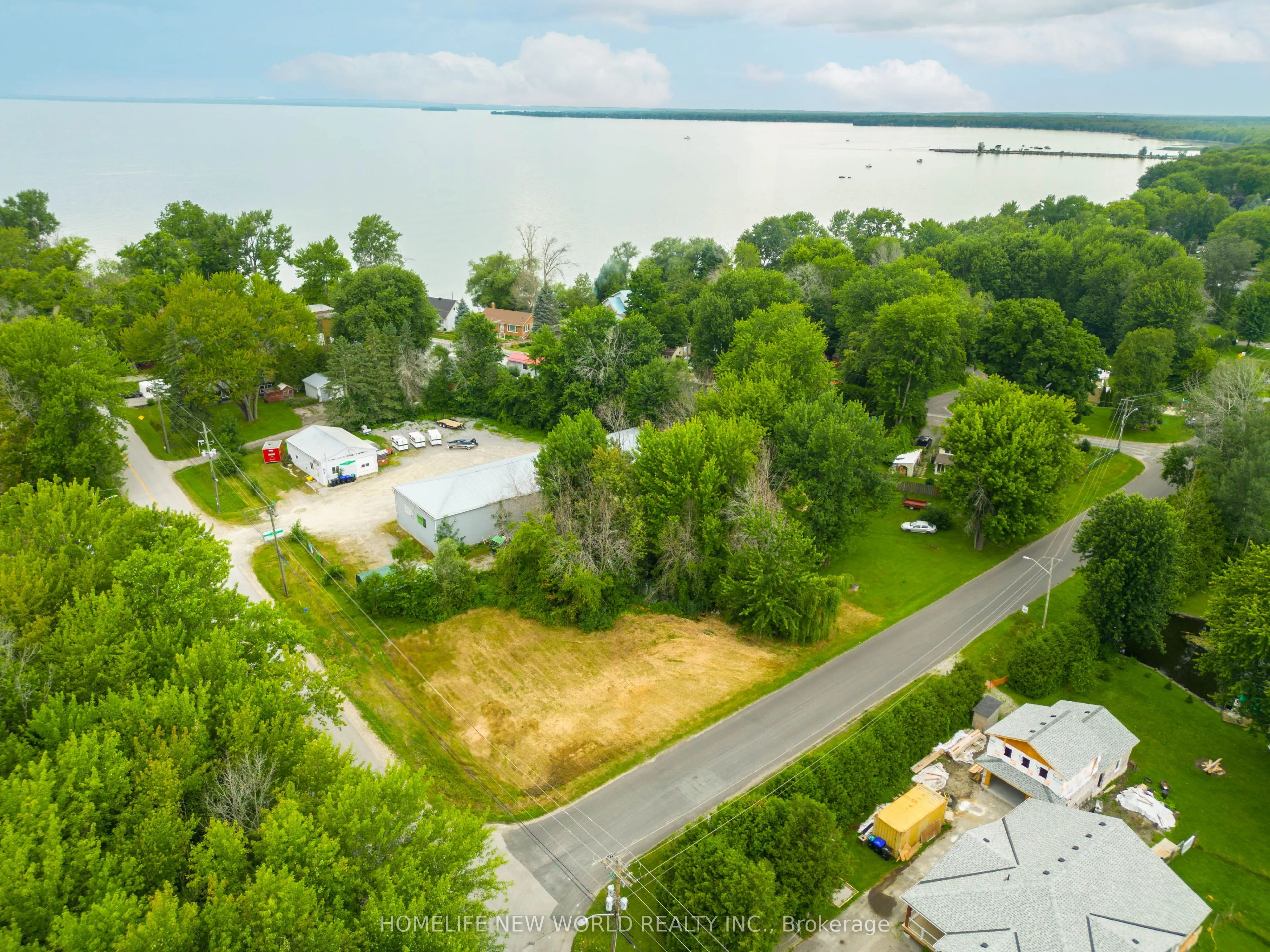 18 Simcoe Road