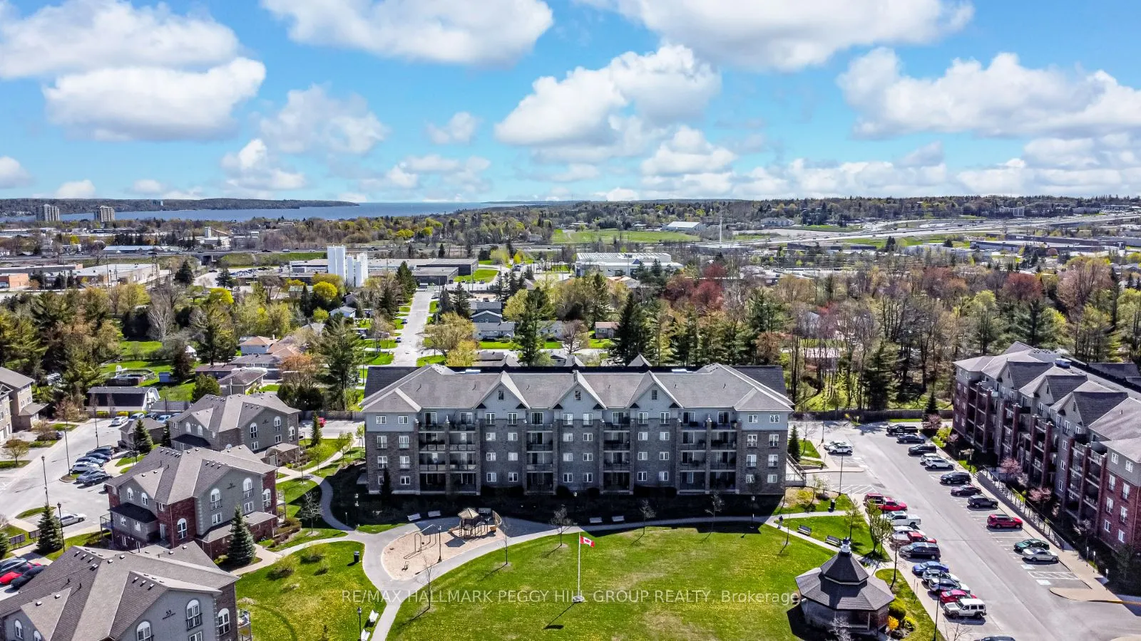 45 Ferndale Drive S #305