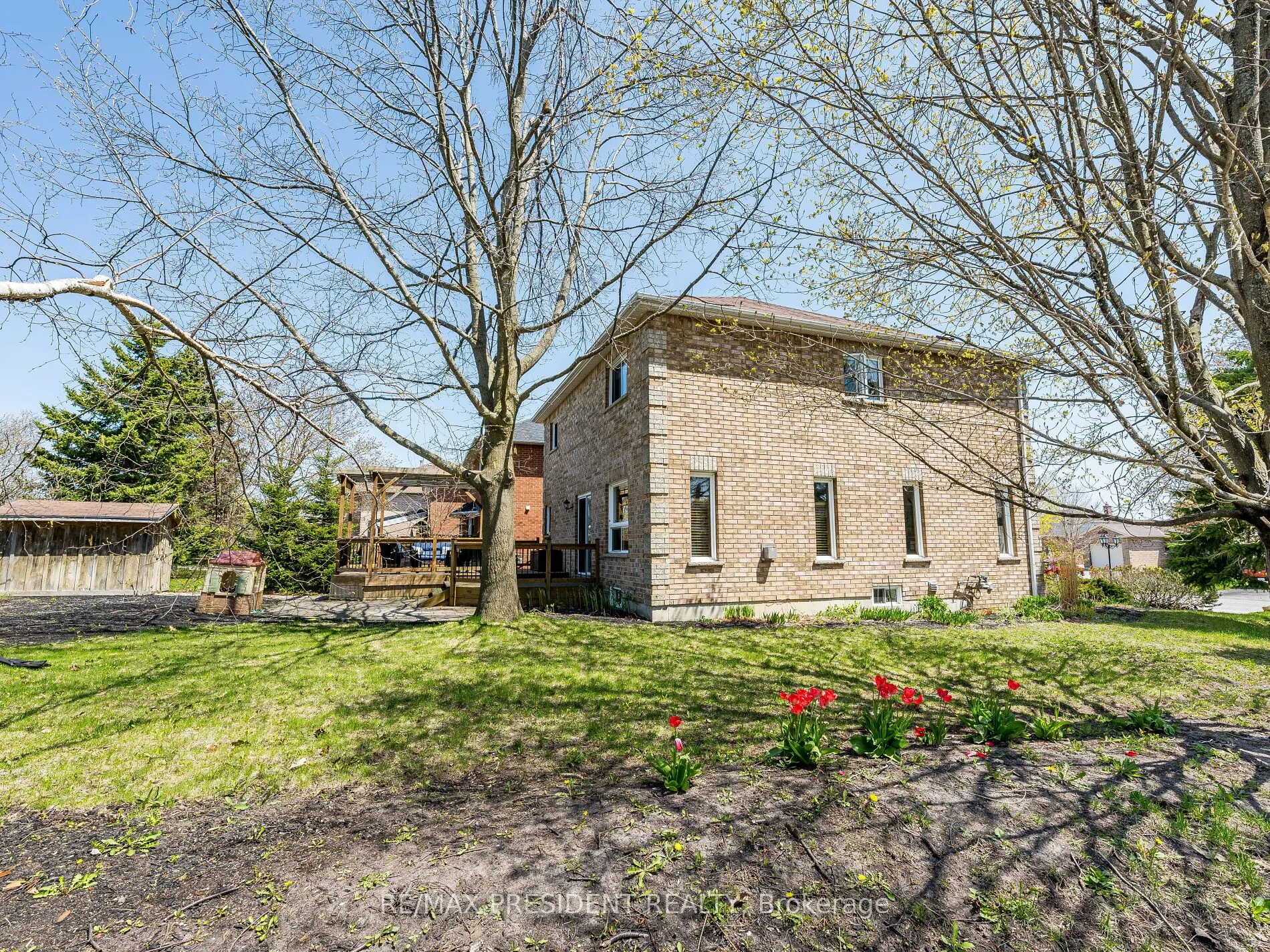 45 Grasett Crescent