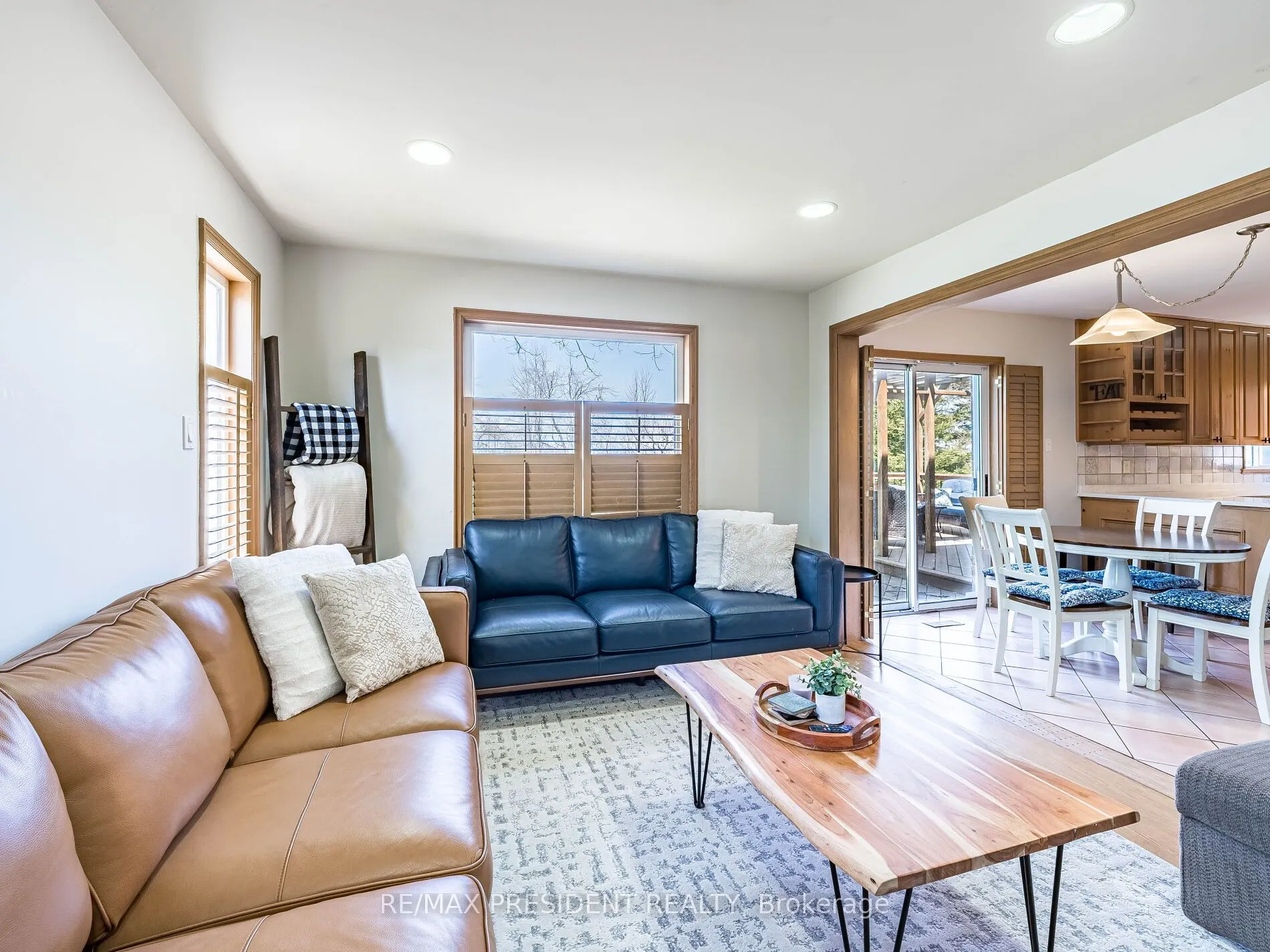 45 Grasett Crescent