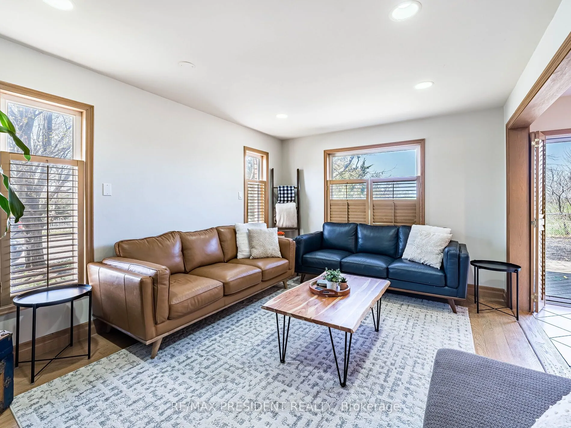 45 Grasett Crescent
