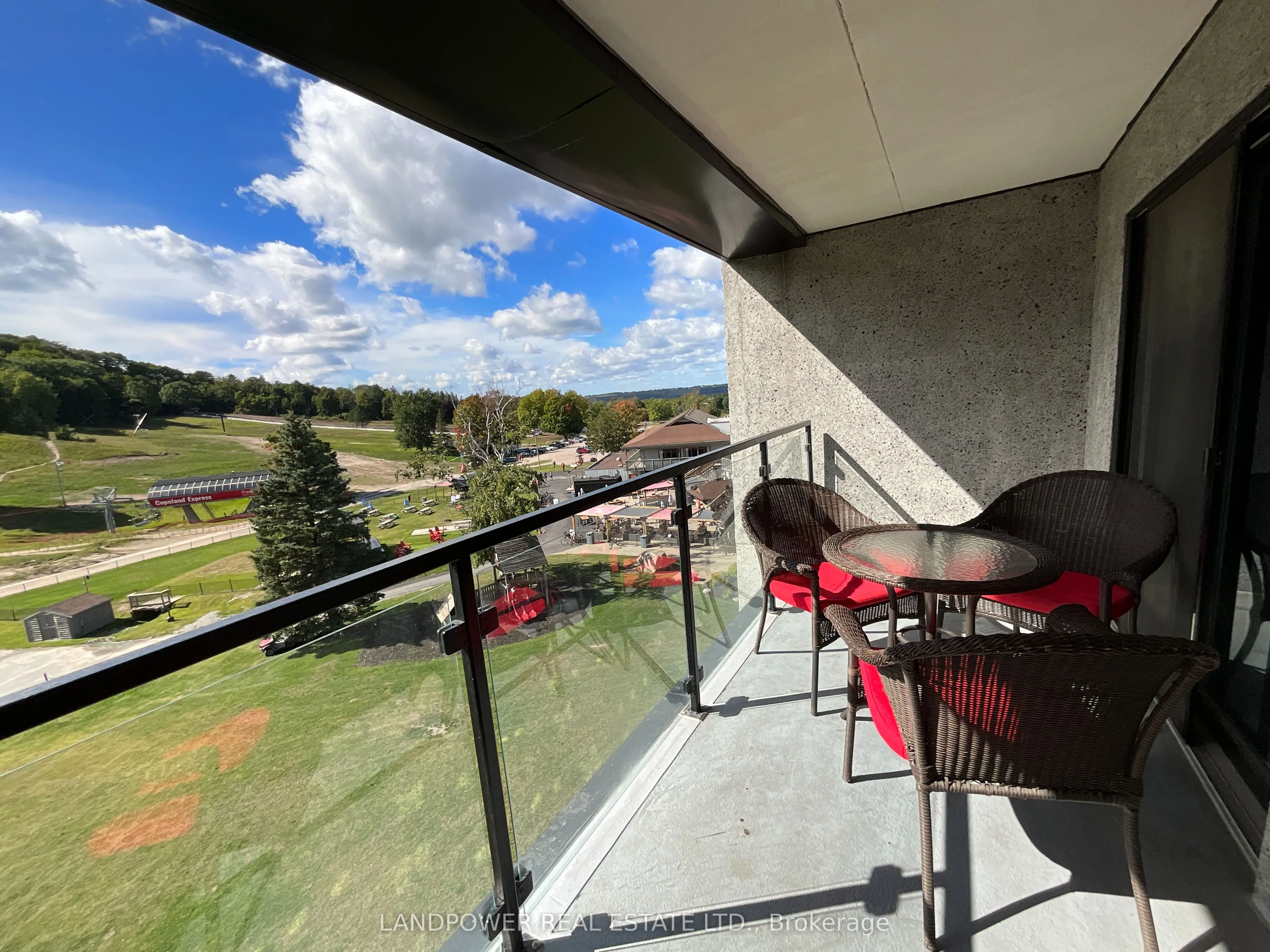 80 Horseshoe Boulevard #403
