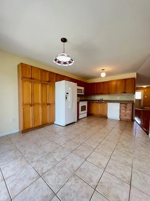 13 Commonwealth Road