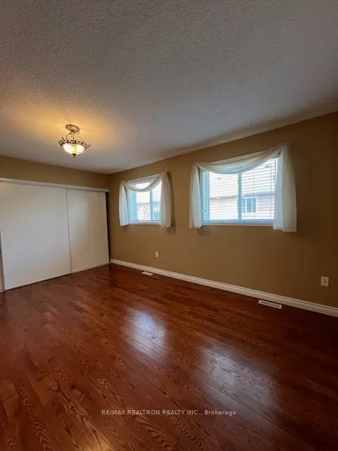 13 Commonwealth Road