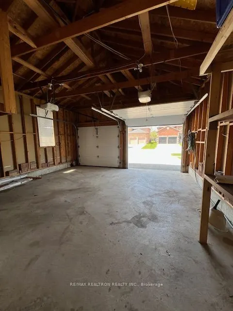 13 Commonwealth Road