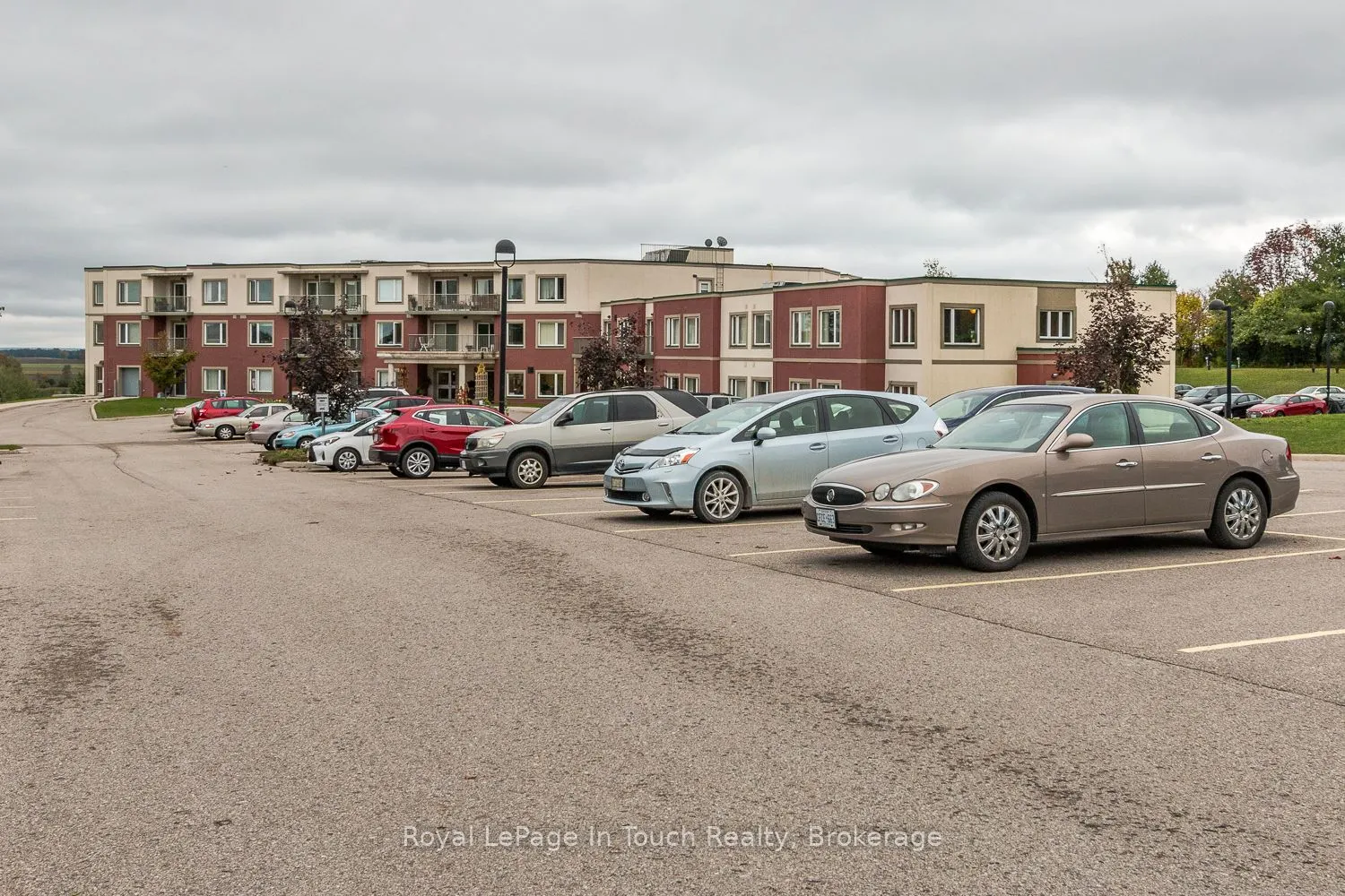 333 LAFONTAINE Road W #310