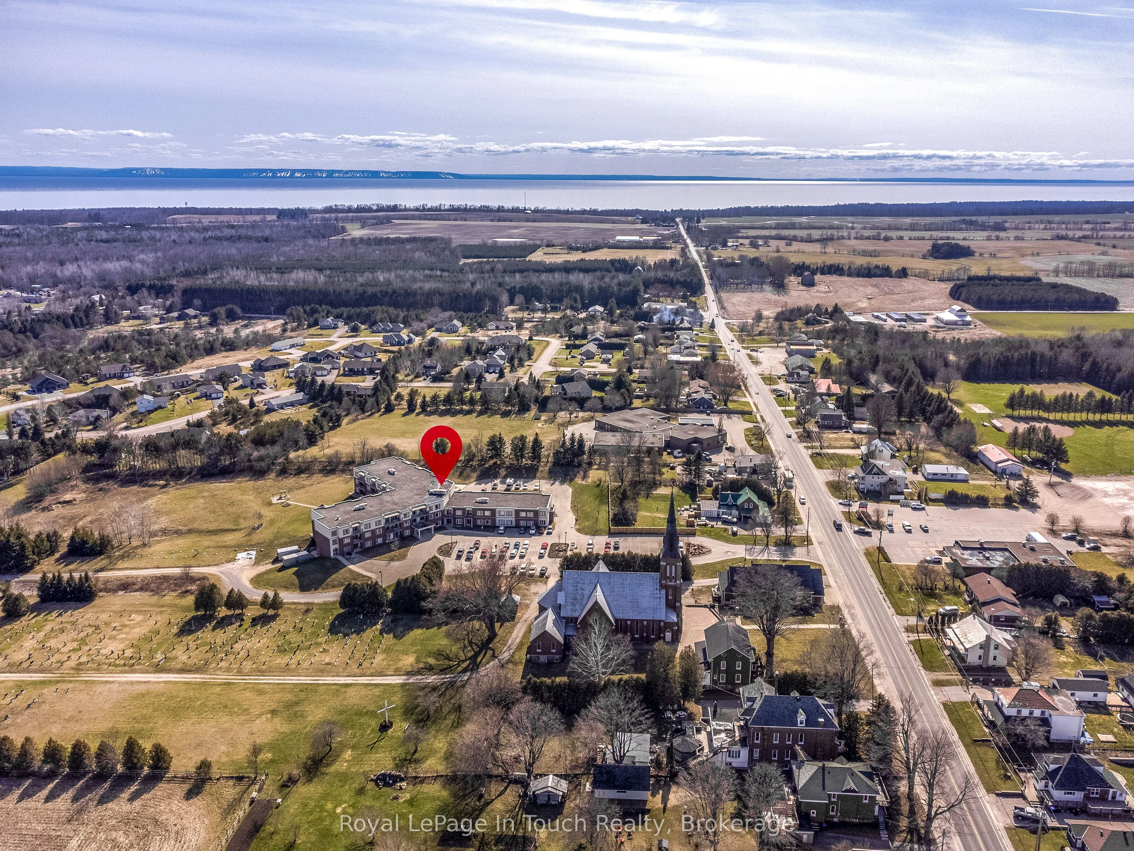 333 LAFONTAINE Road W #310