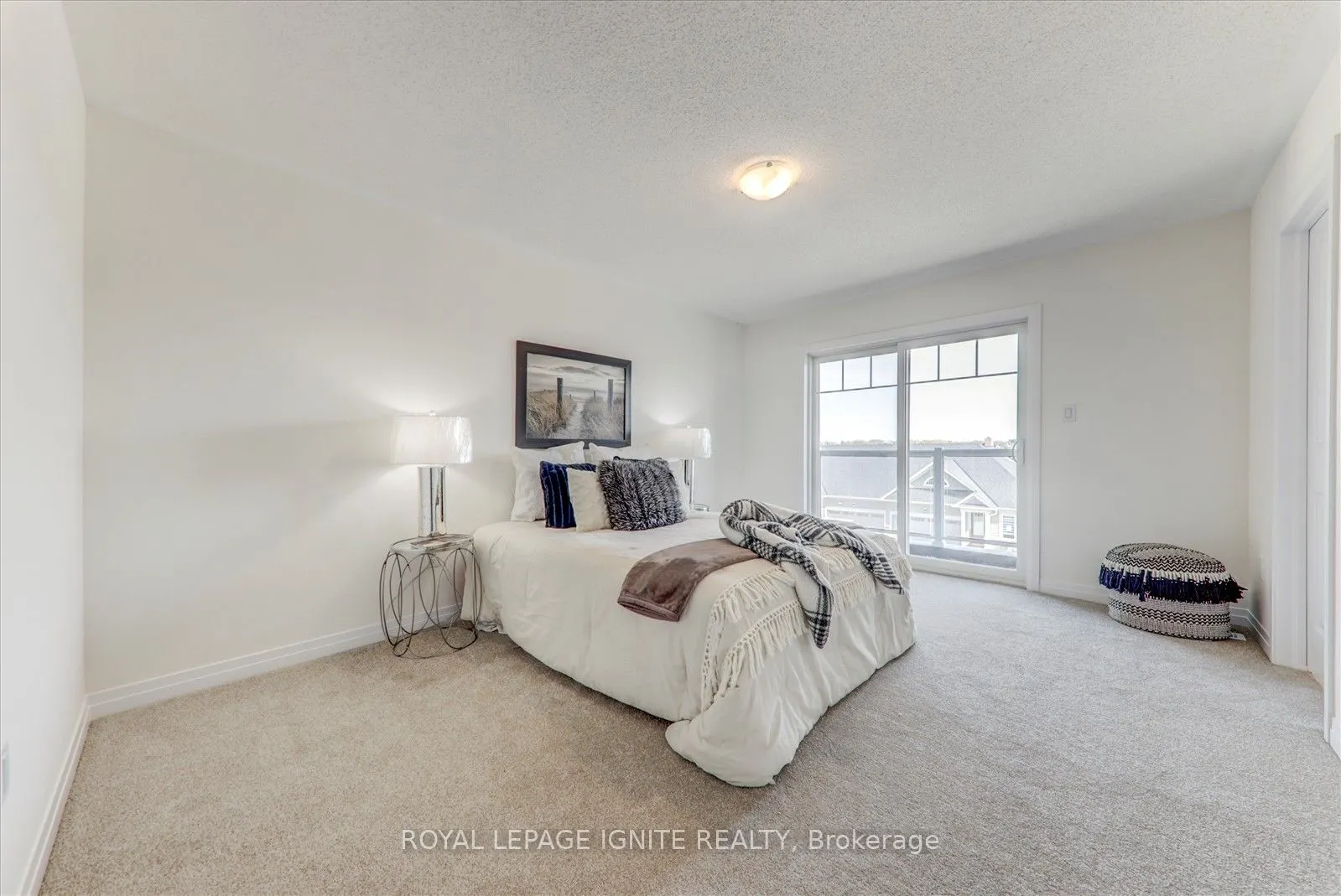 544 Hudson Crescent
