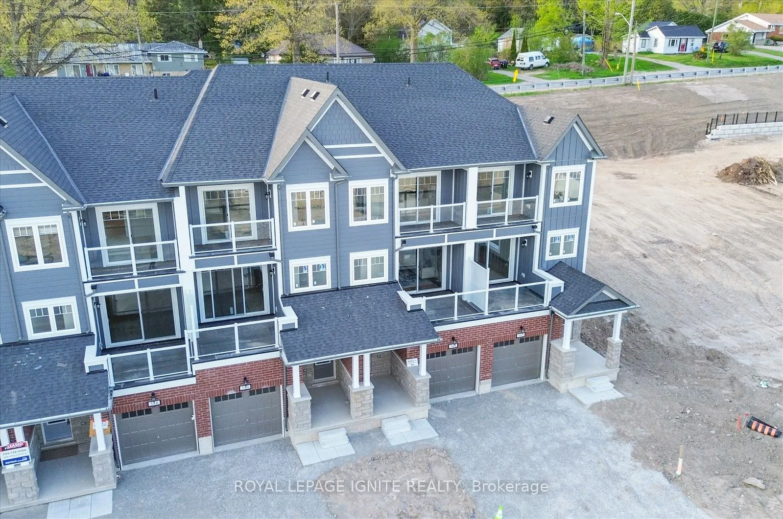 544 Hudson Crescent