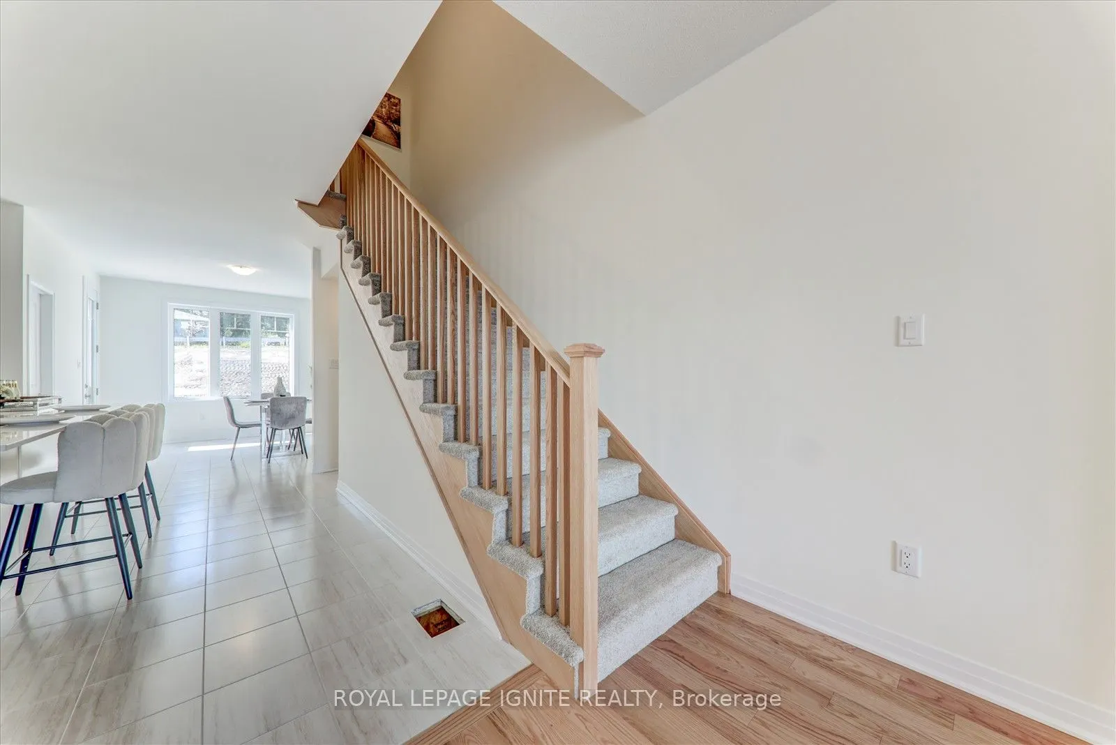 544 Hudson Crescent