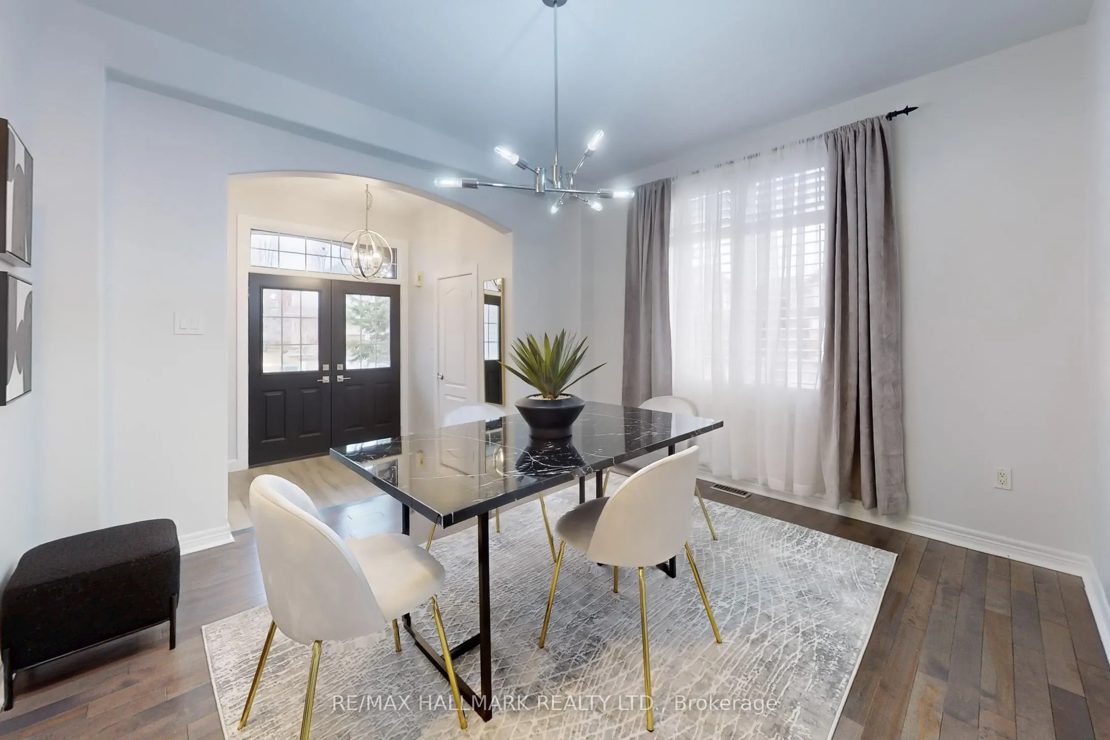 11 Kensington Trail
