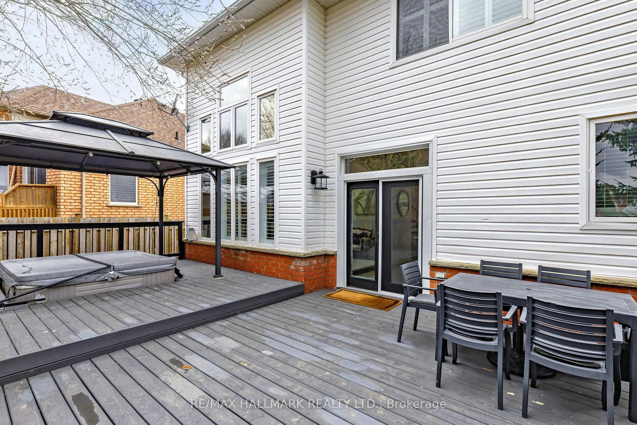 11 Kensington Trail