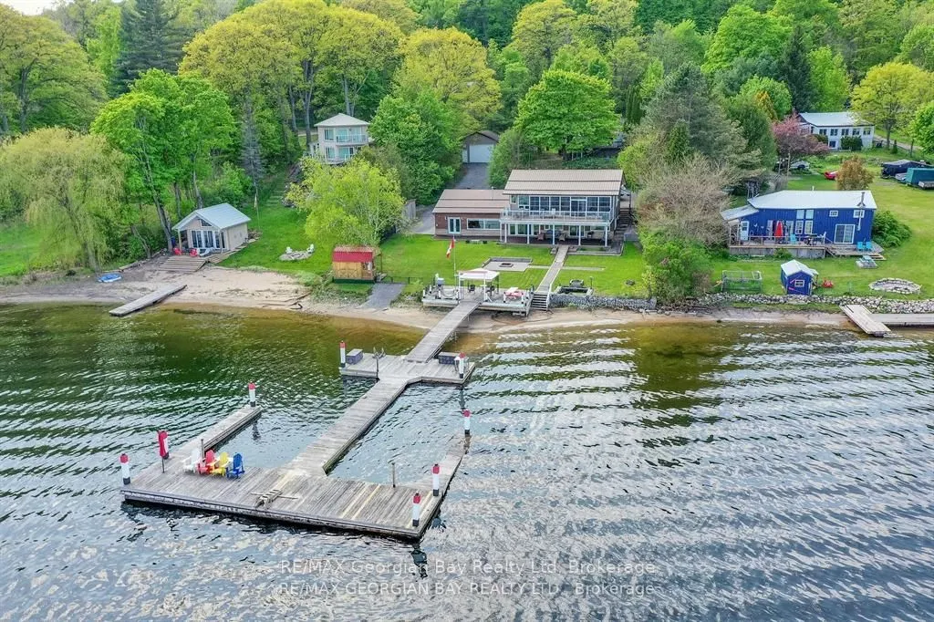 405 Champlain Road