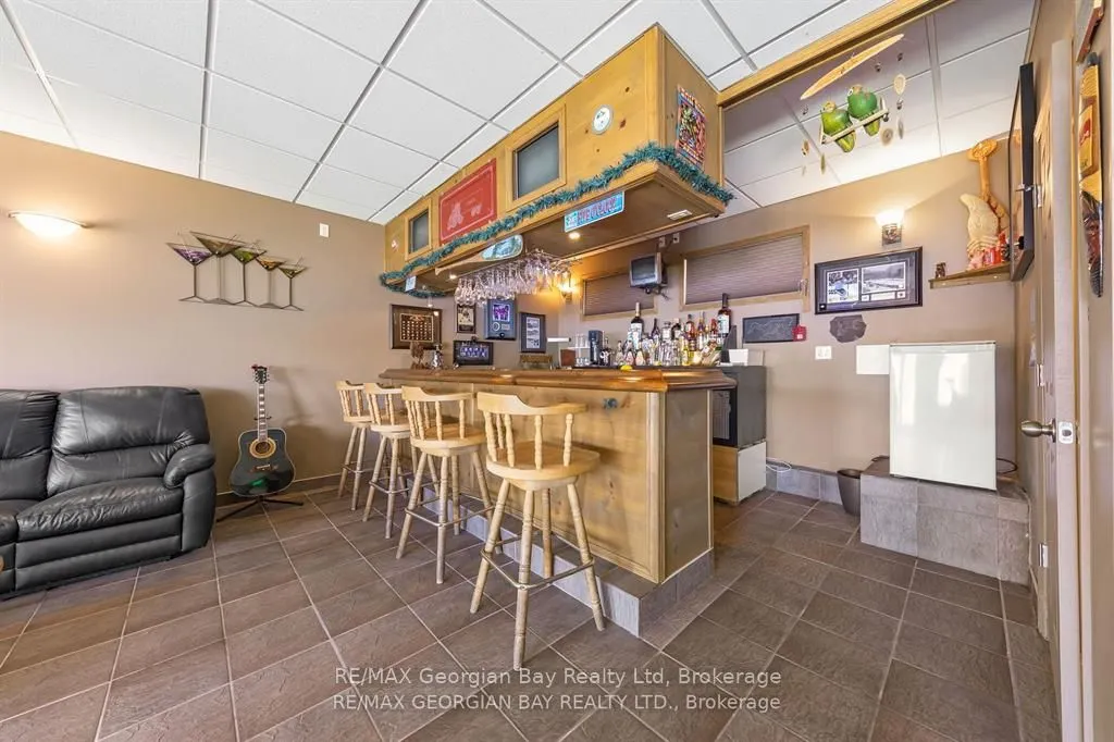 405 Champlain Road