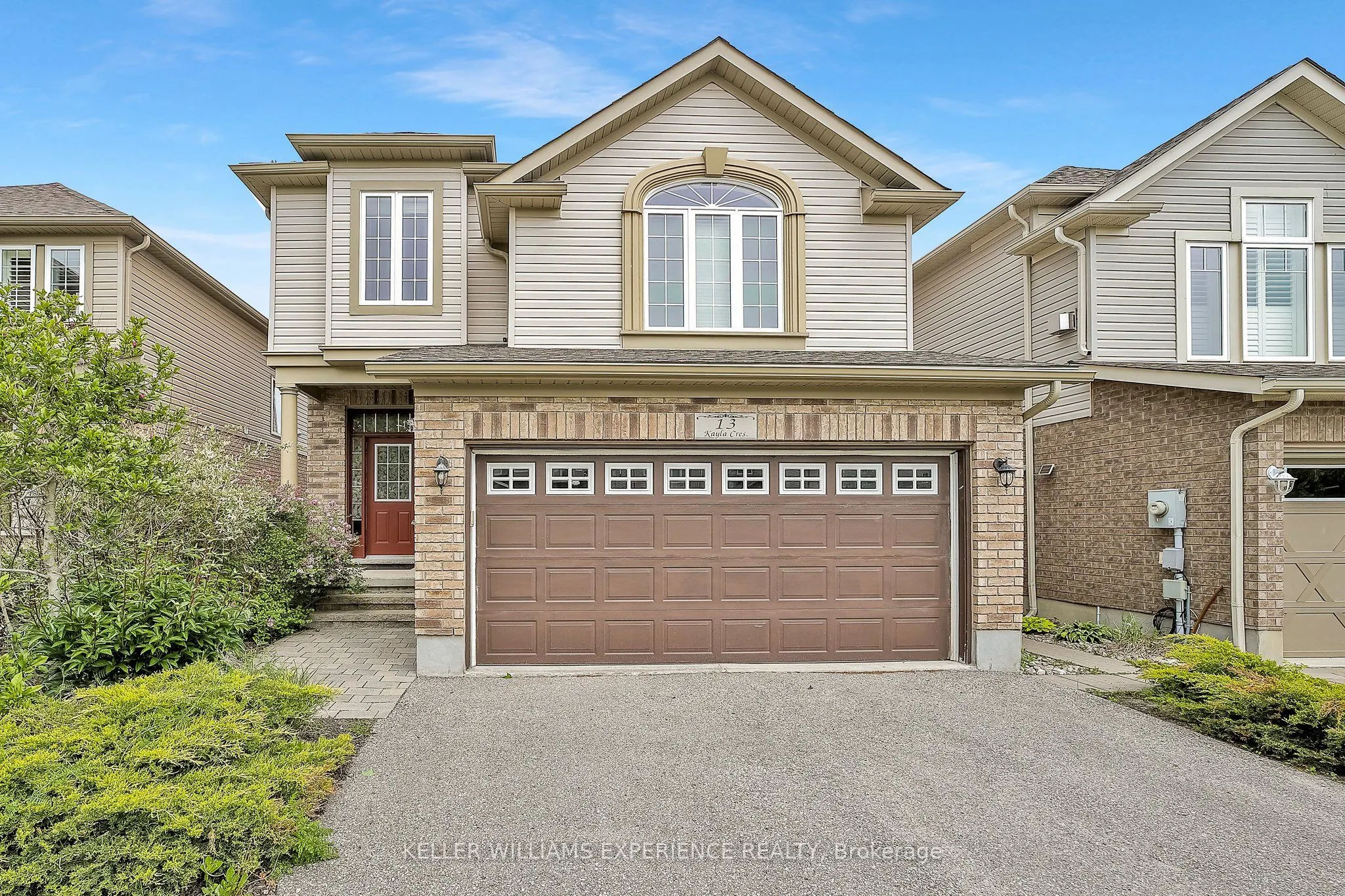 13 KAYLA Crescent