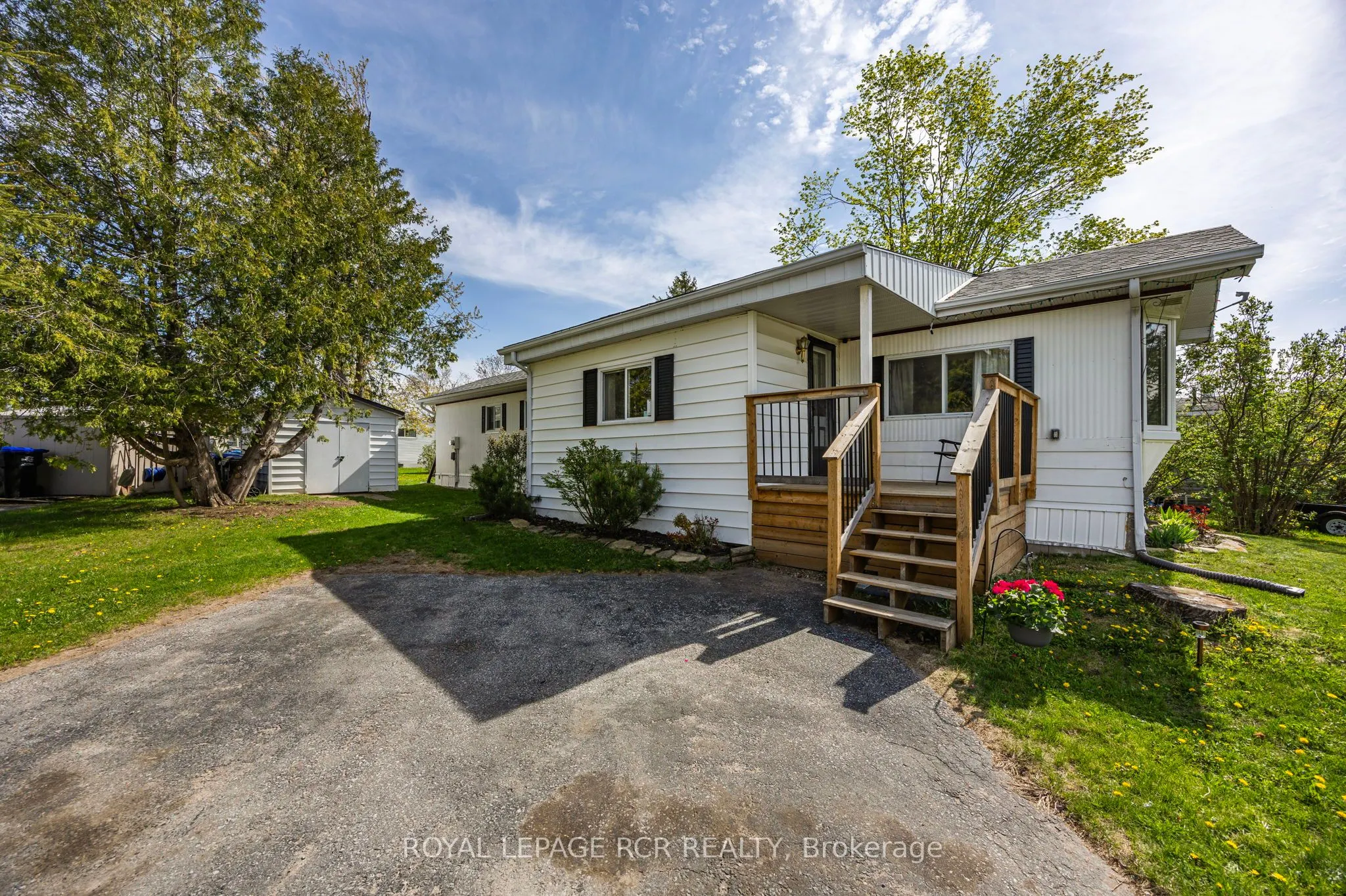 17 Balantrae Drive