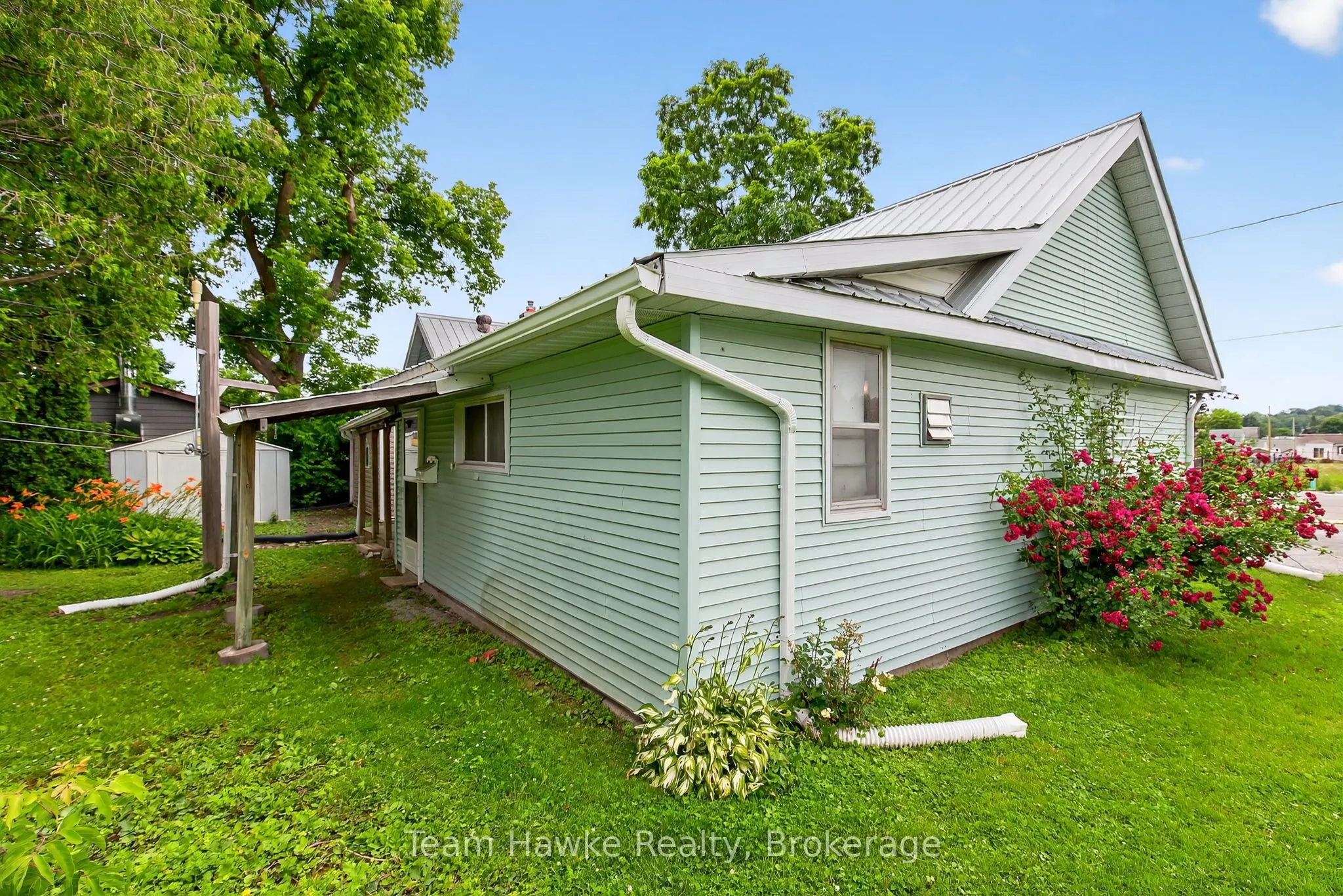 266 Barnett Avenue