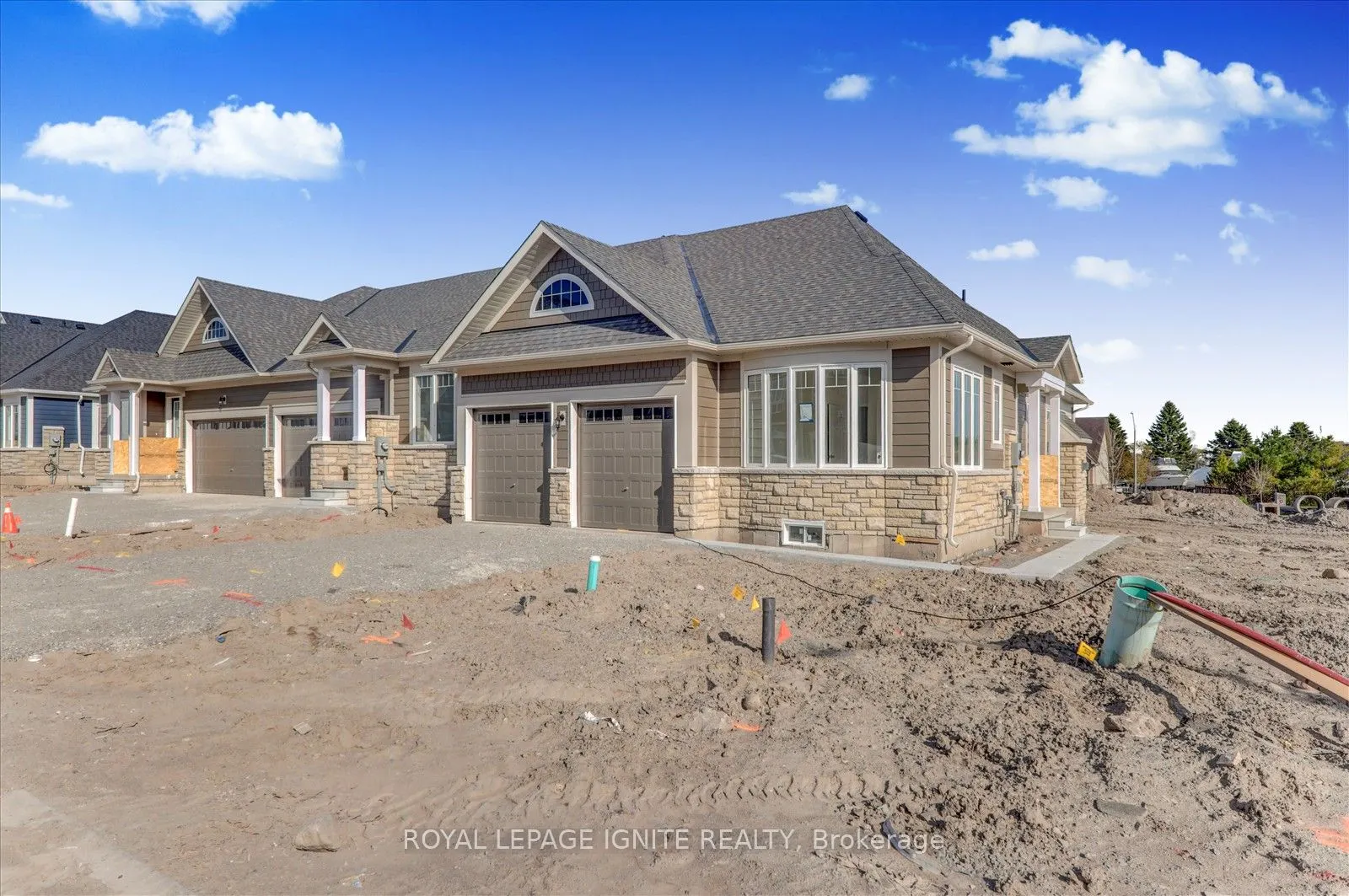 553 Hudson Crescent
