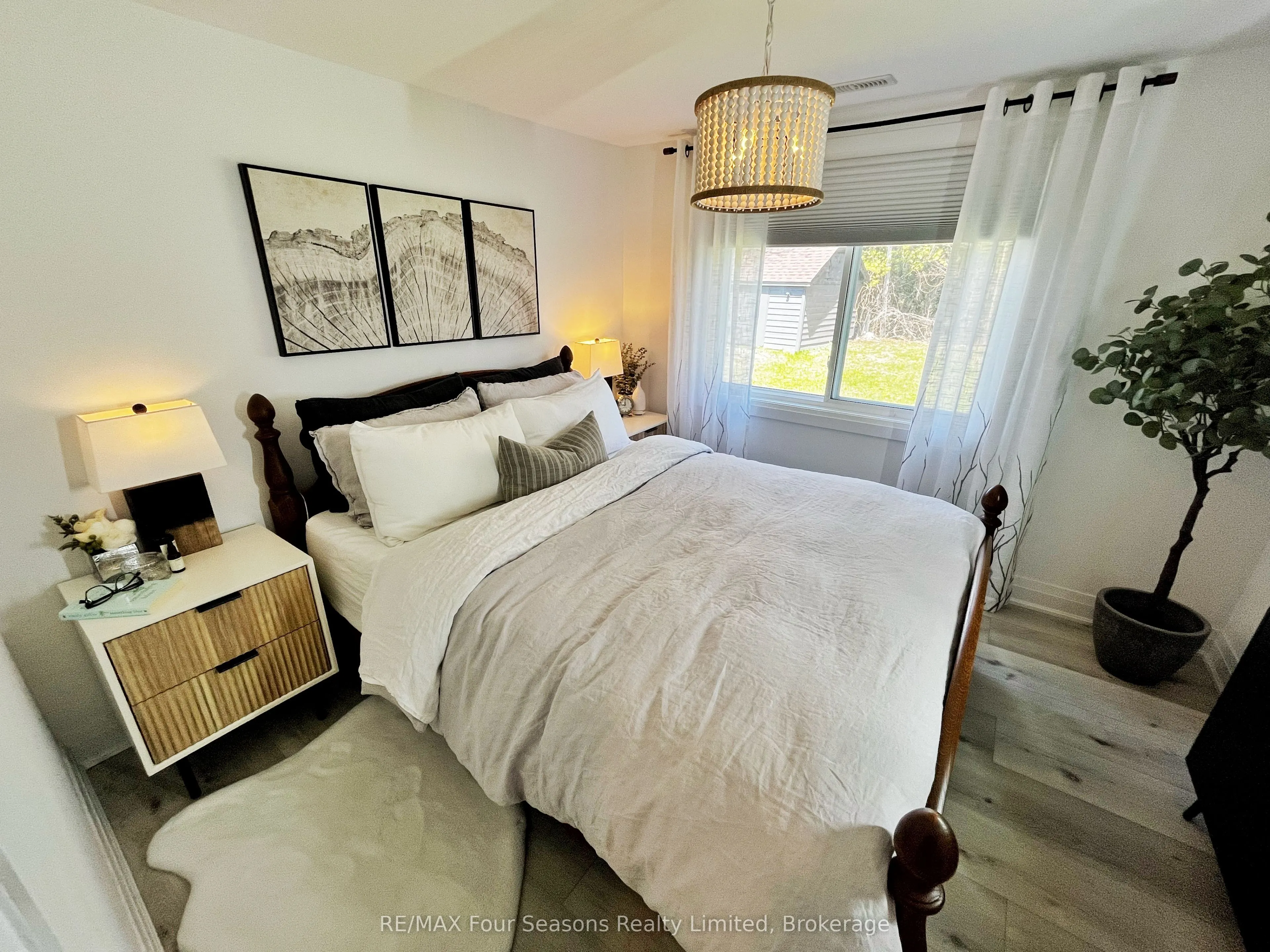 28 Betty Boulevard