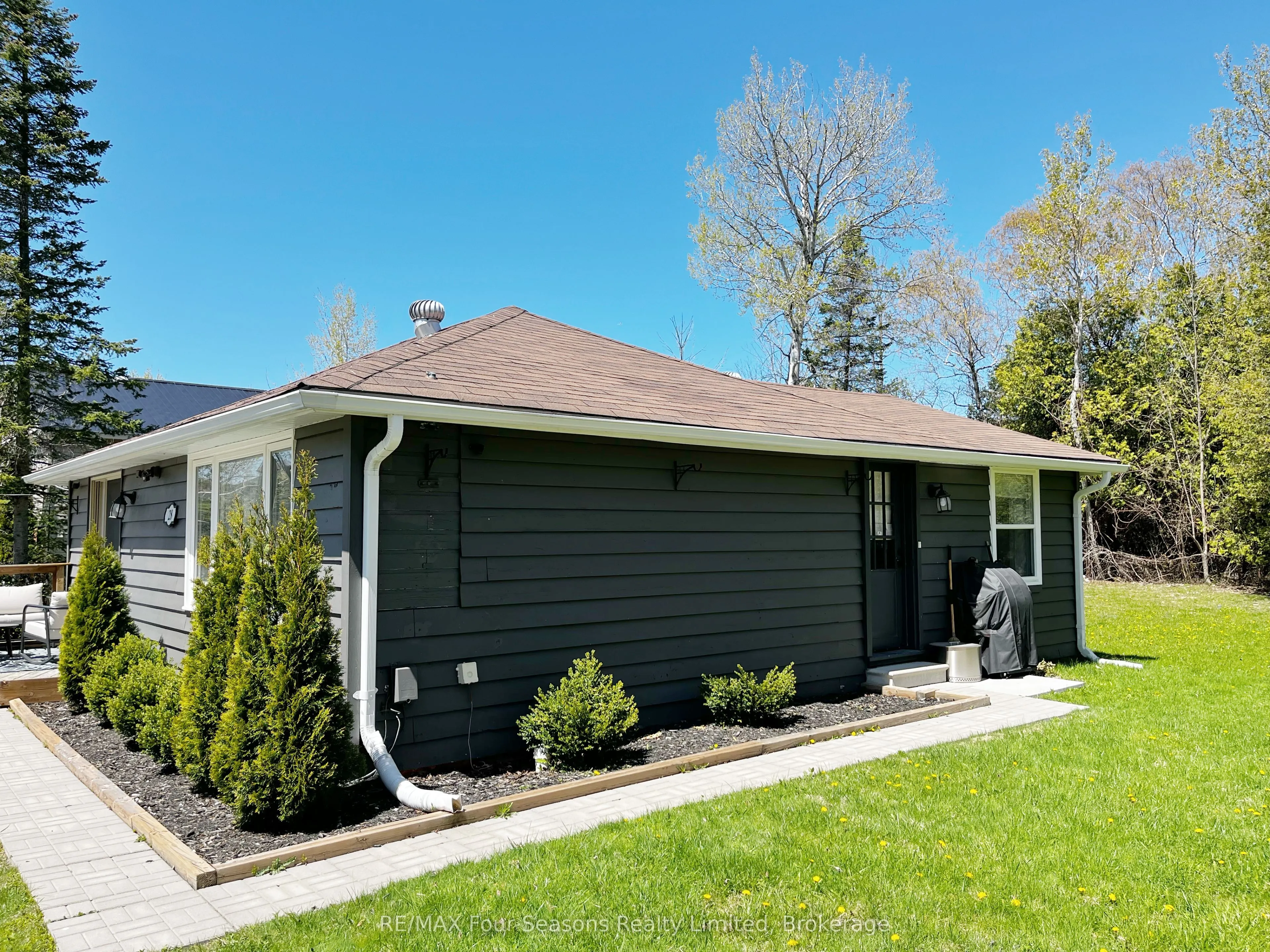 28 Betty Boulevard