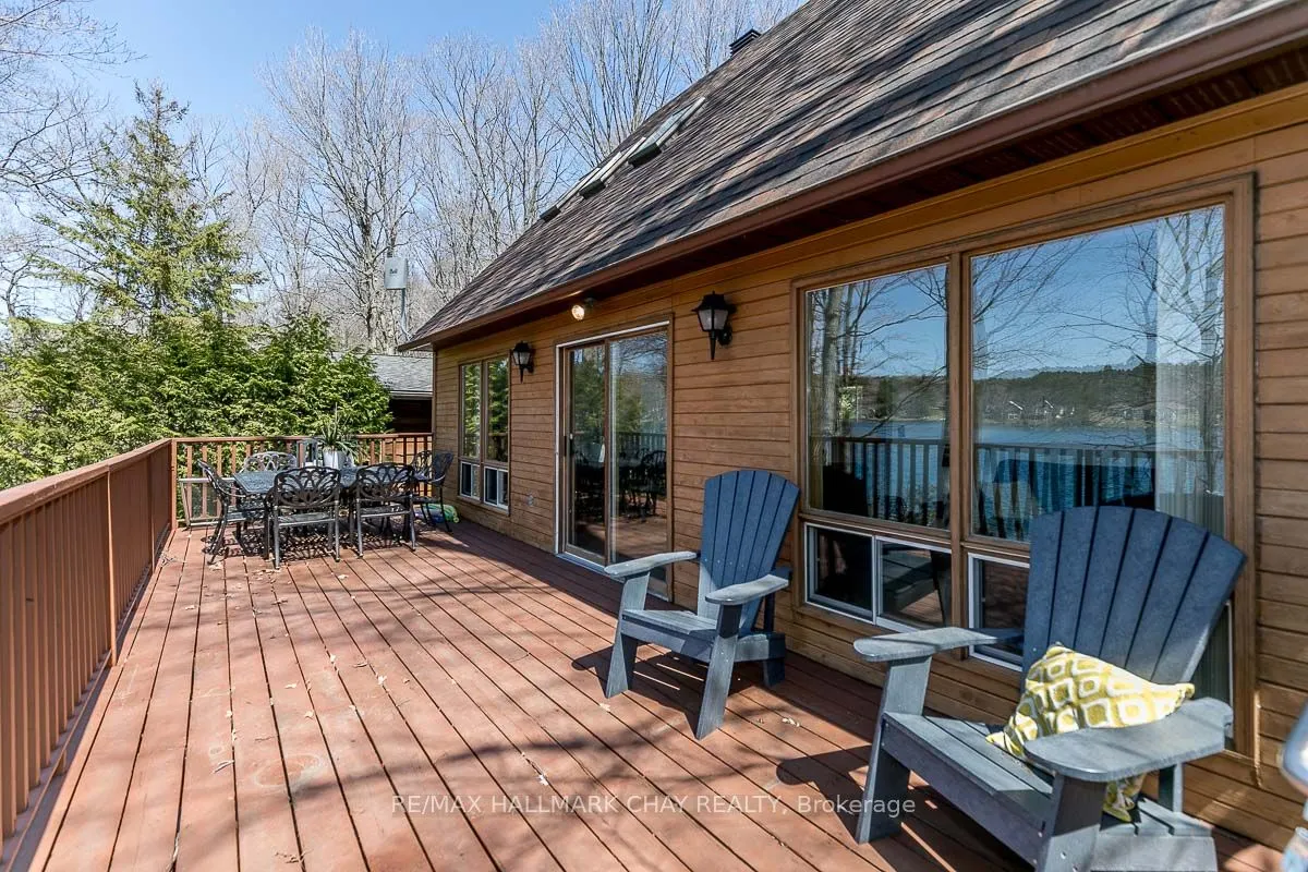 176 Farlain Lake Road E