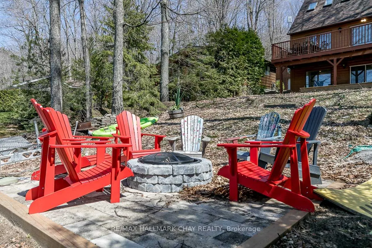 176 Farlain Lake Road E