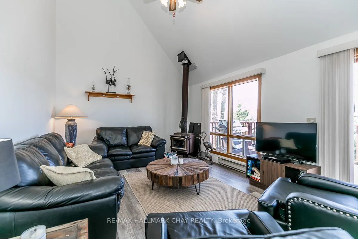 176 Farlain Lake Road E