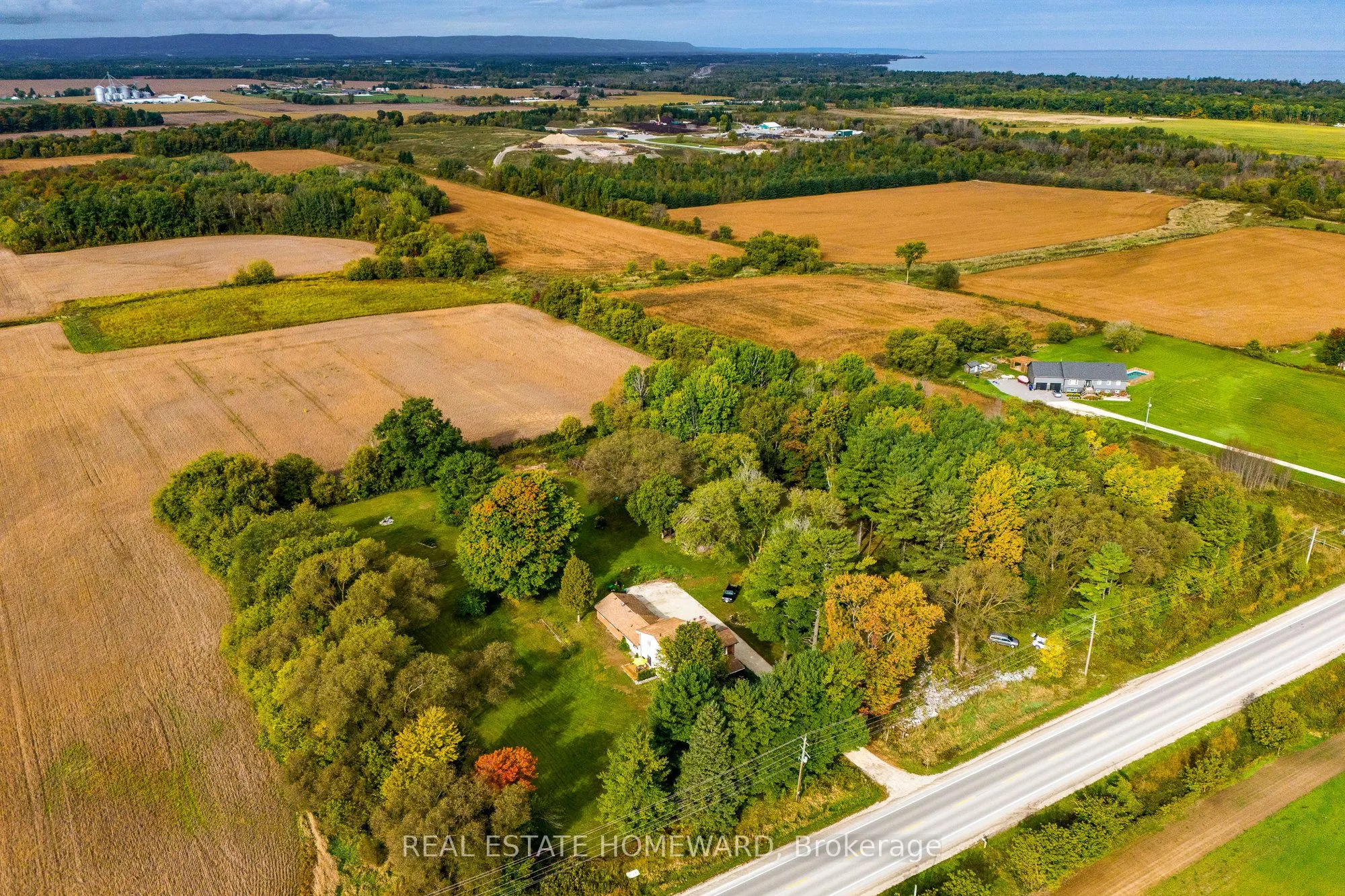 1602 County Rd 7 Road